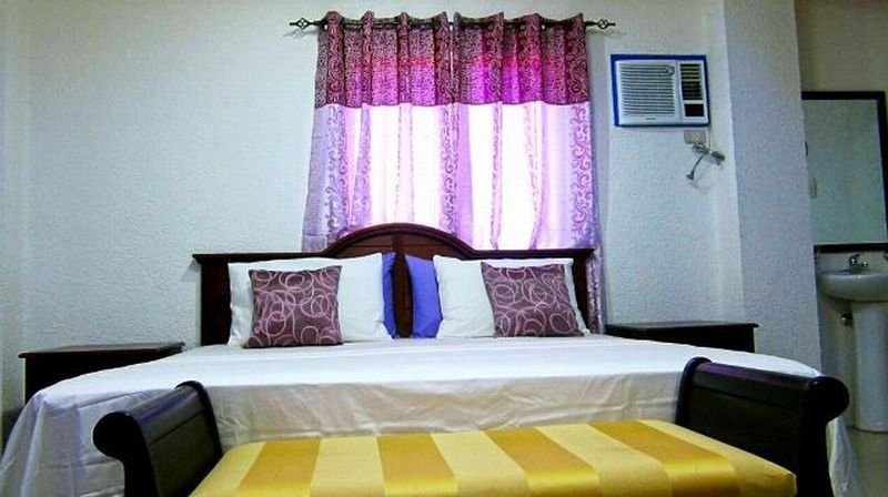 Cecilia's Inn