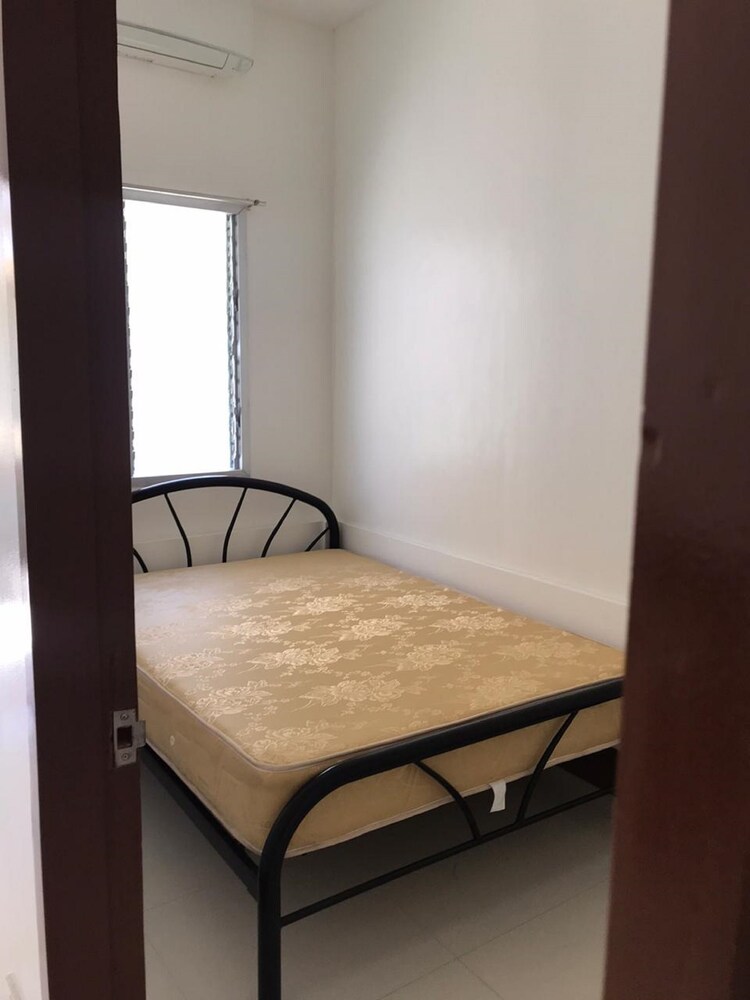 Commodore’s Inn by OYO Rooms