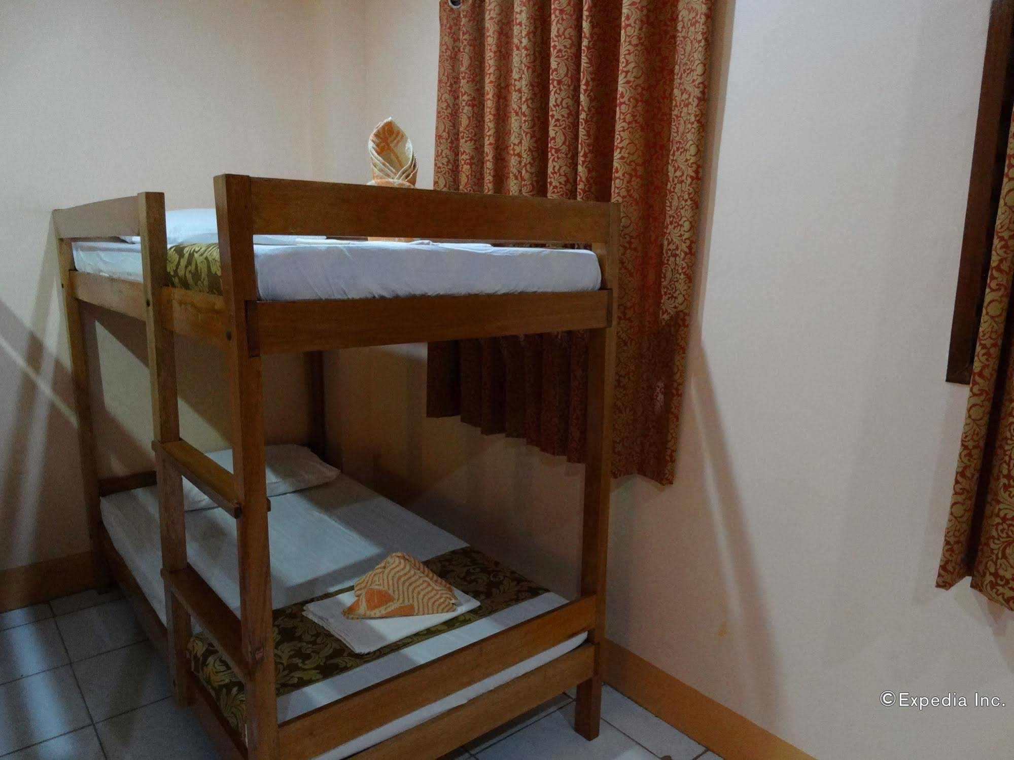 Corazon Tourist Inn