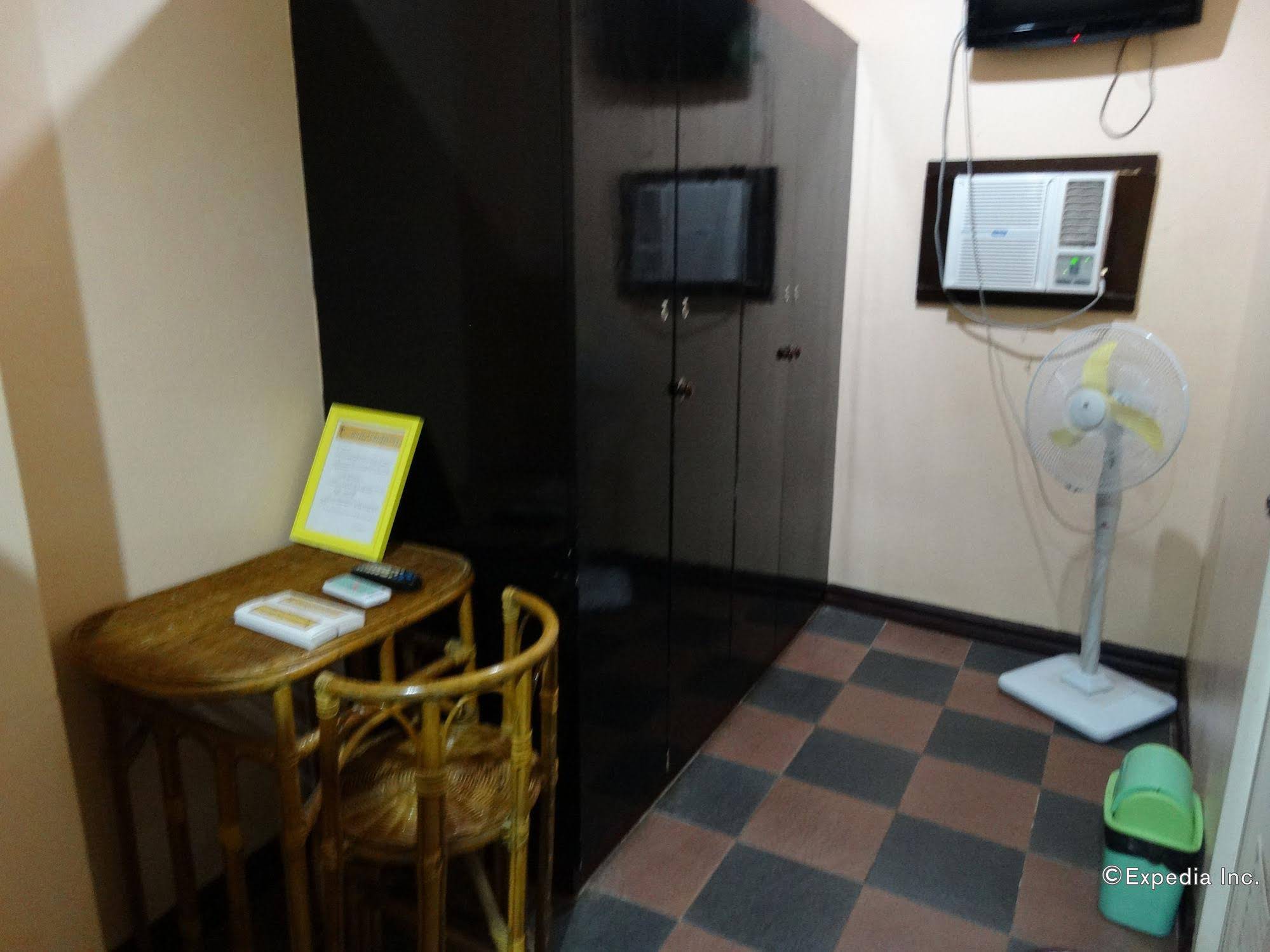 Corazon Tourist Inn