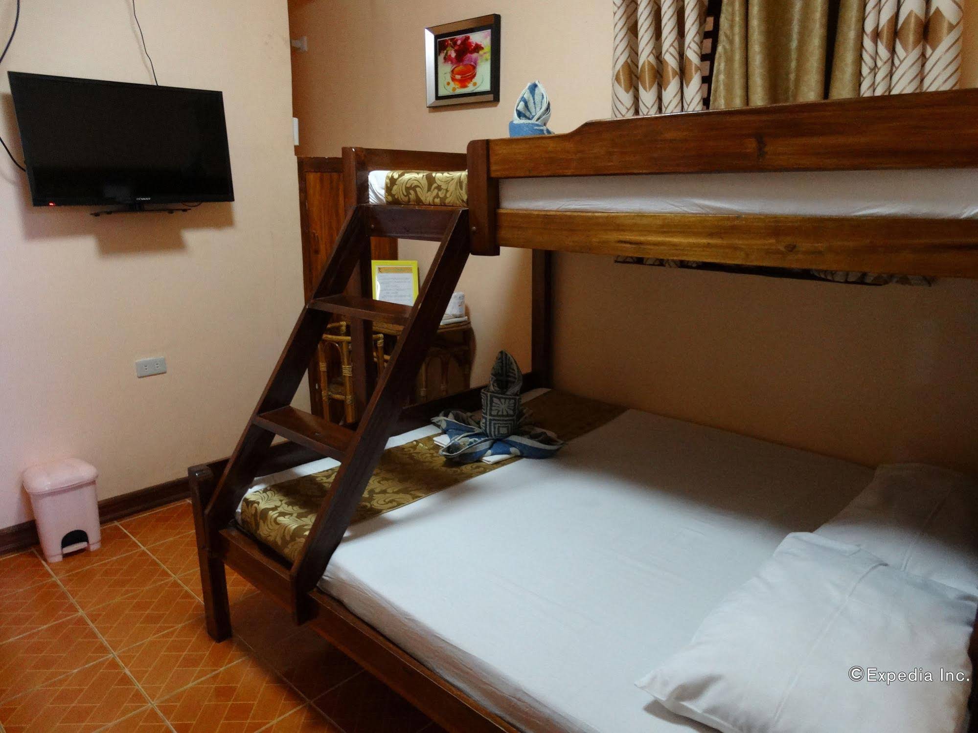 Corazon Tourist Inn
