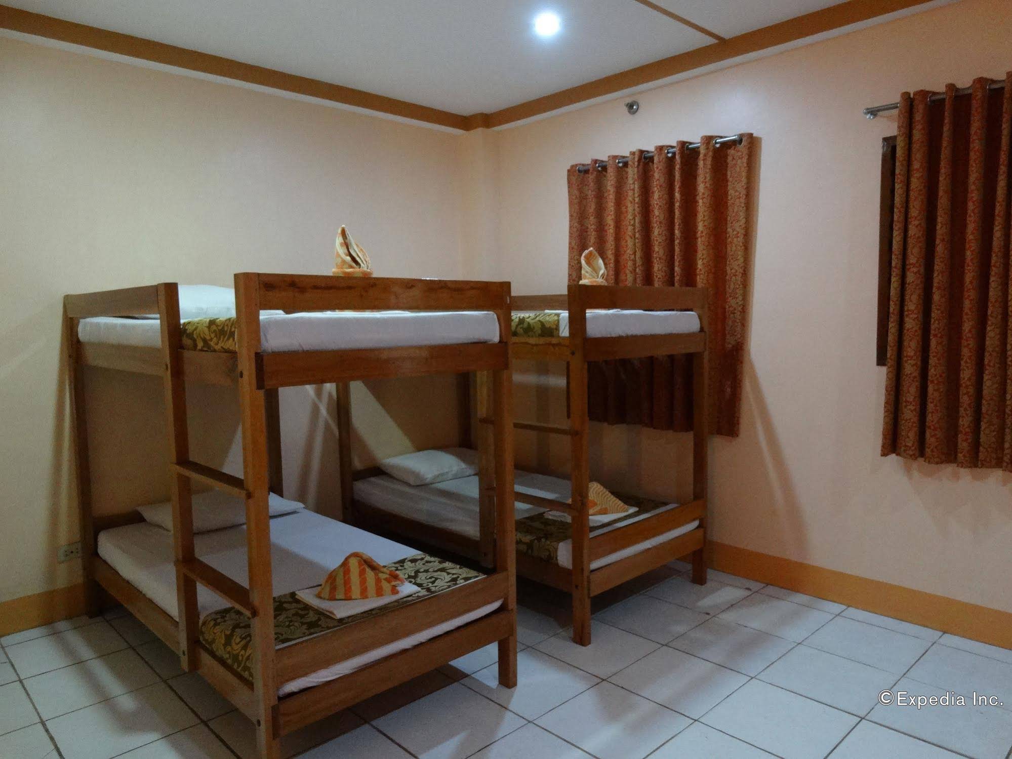 Corazon Tourist Inn
