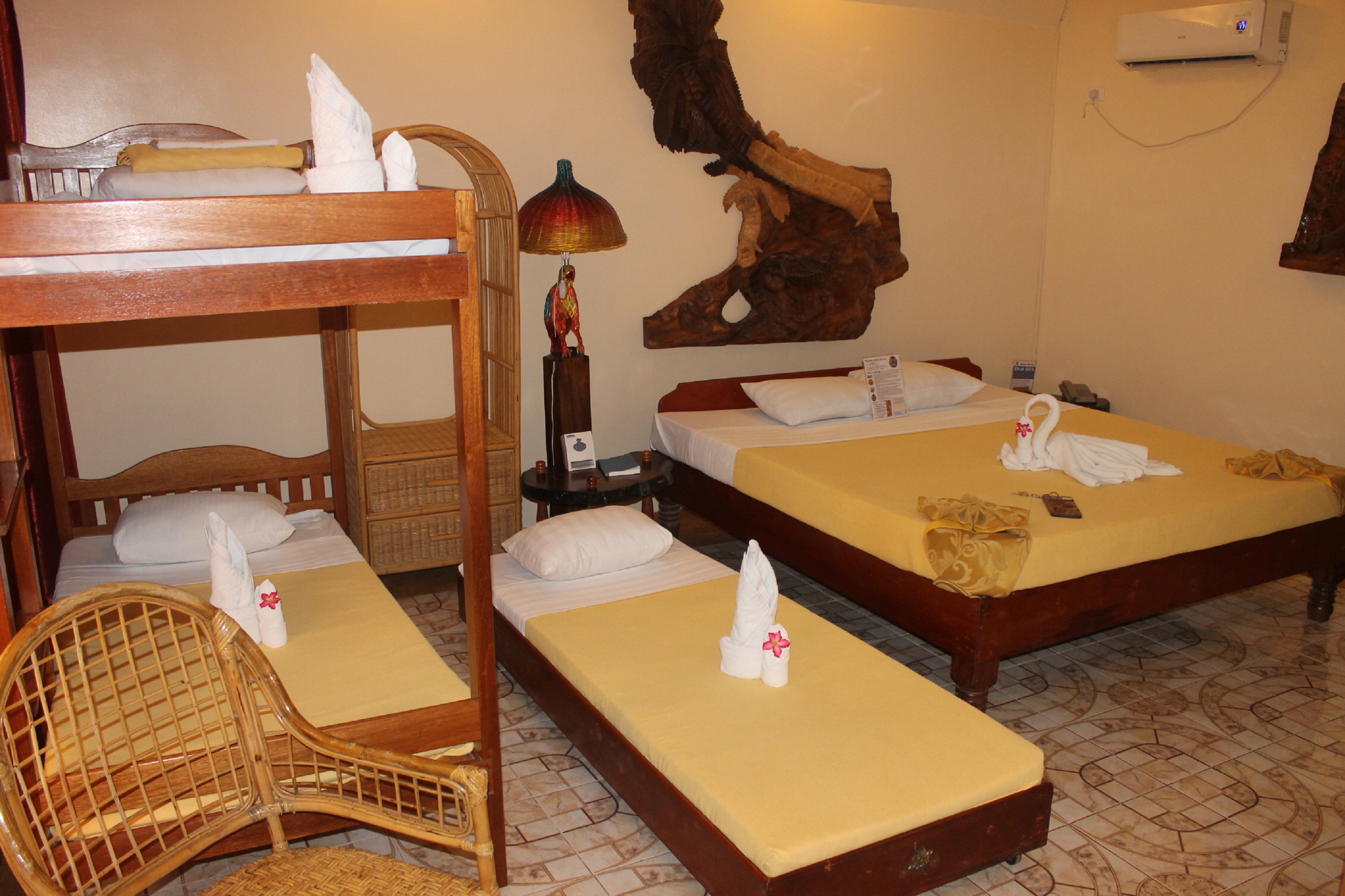 Deep Forest Garden Hotel