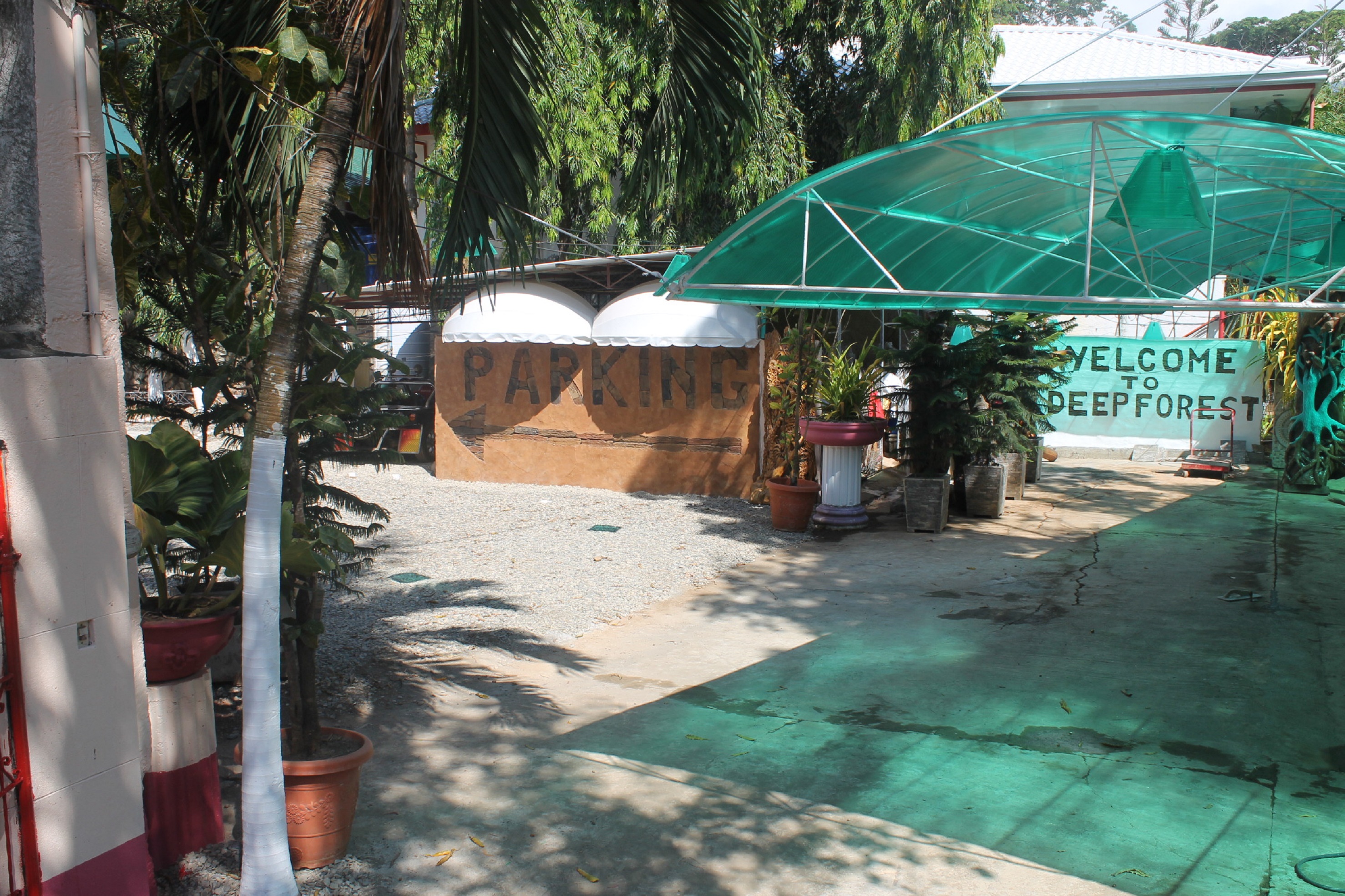 Deep Forest Garden Hotel