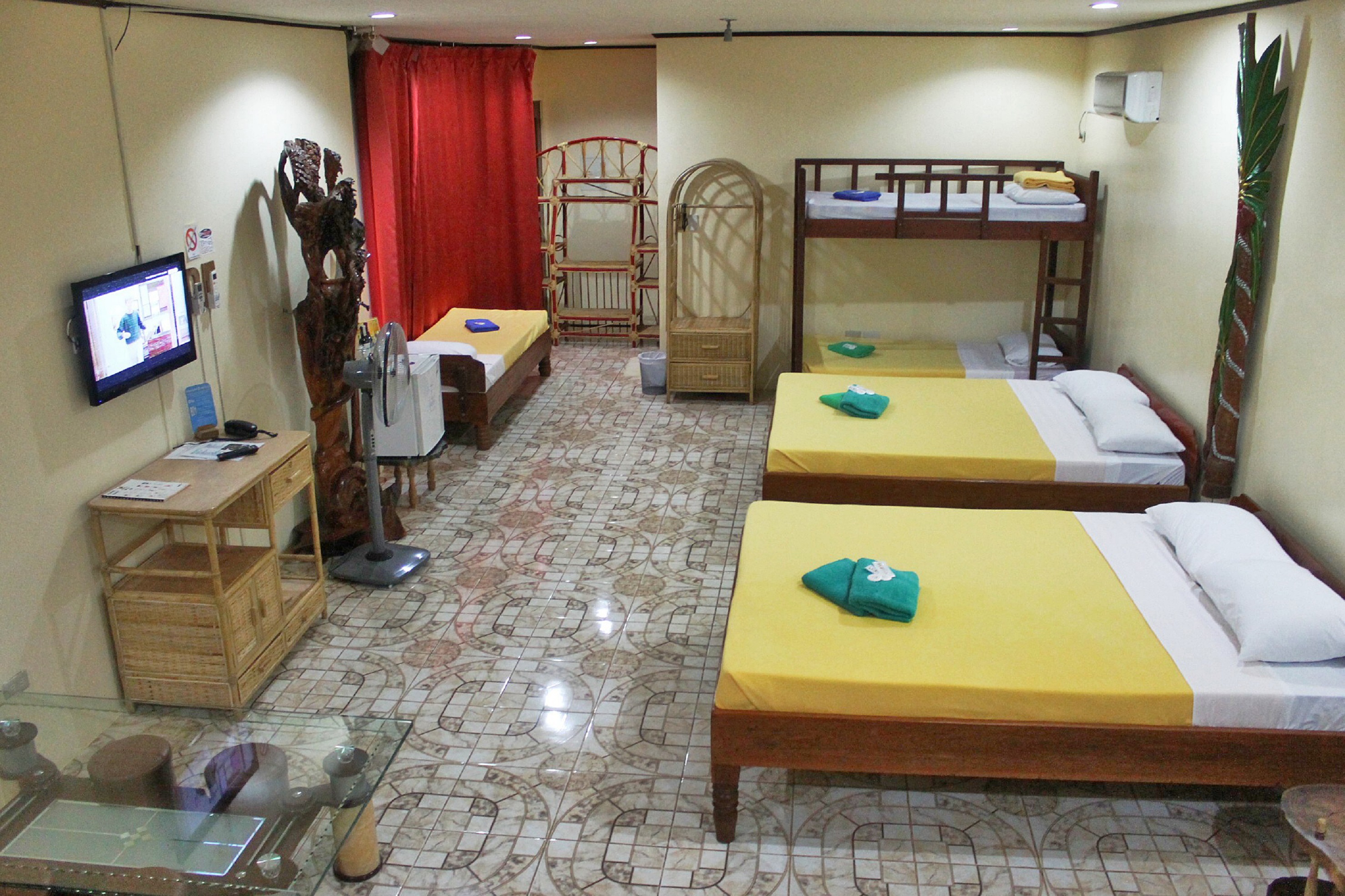 Deep Forest Garden Hotel