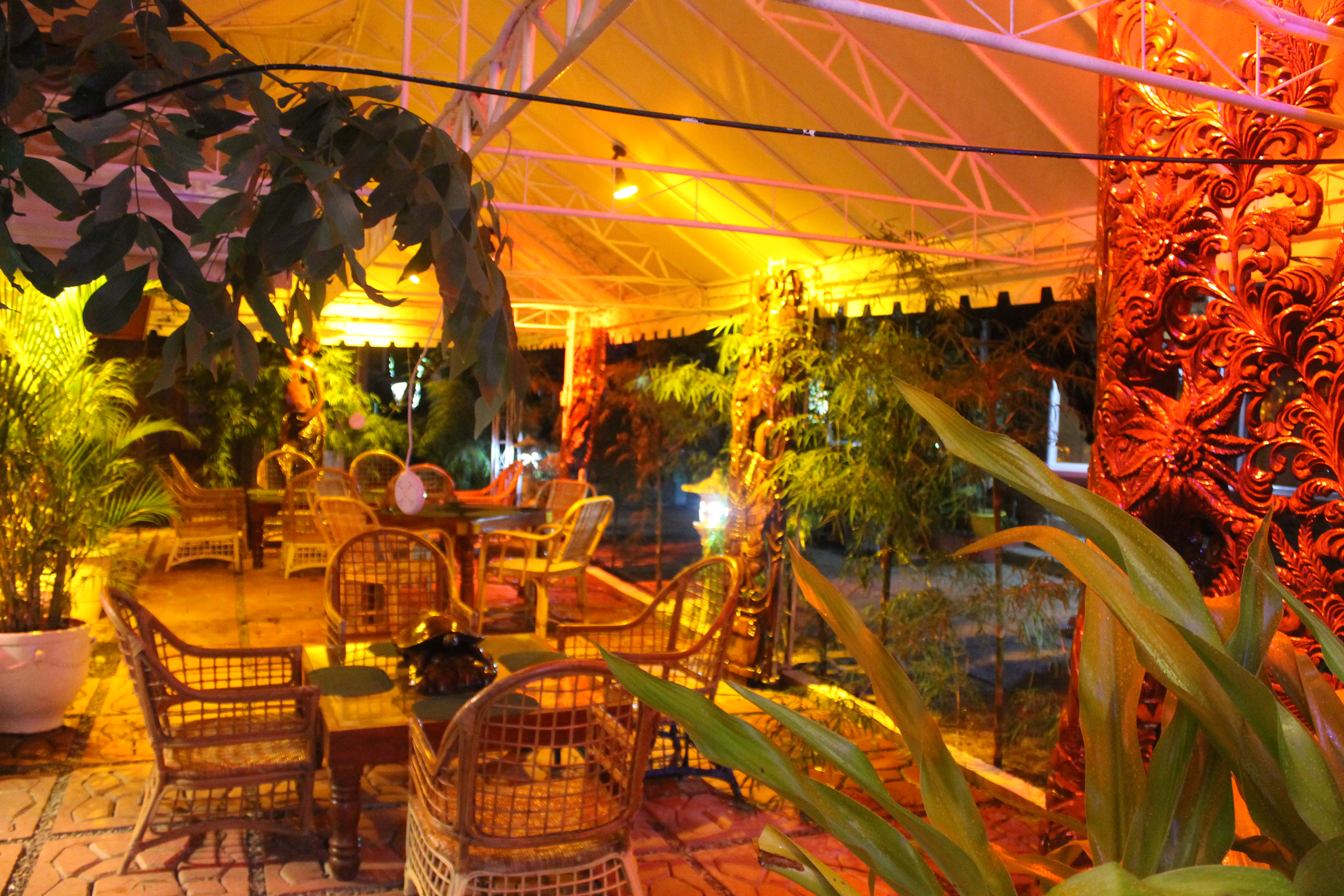Deep Forest Garden Hotel