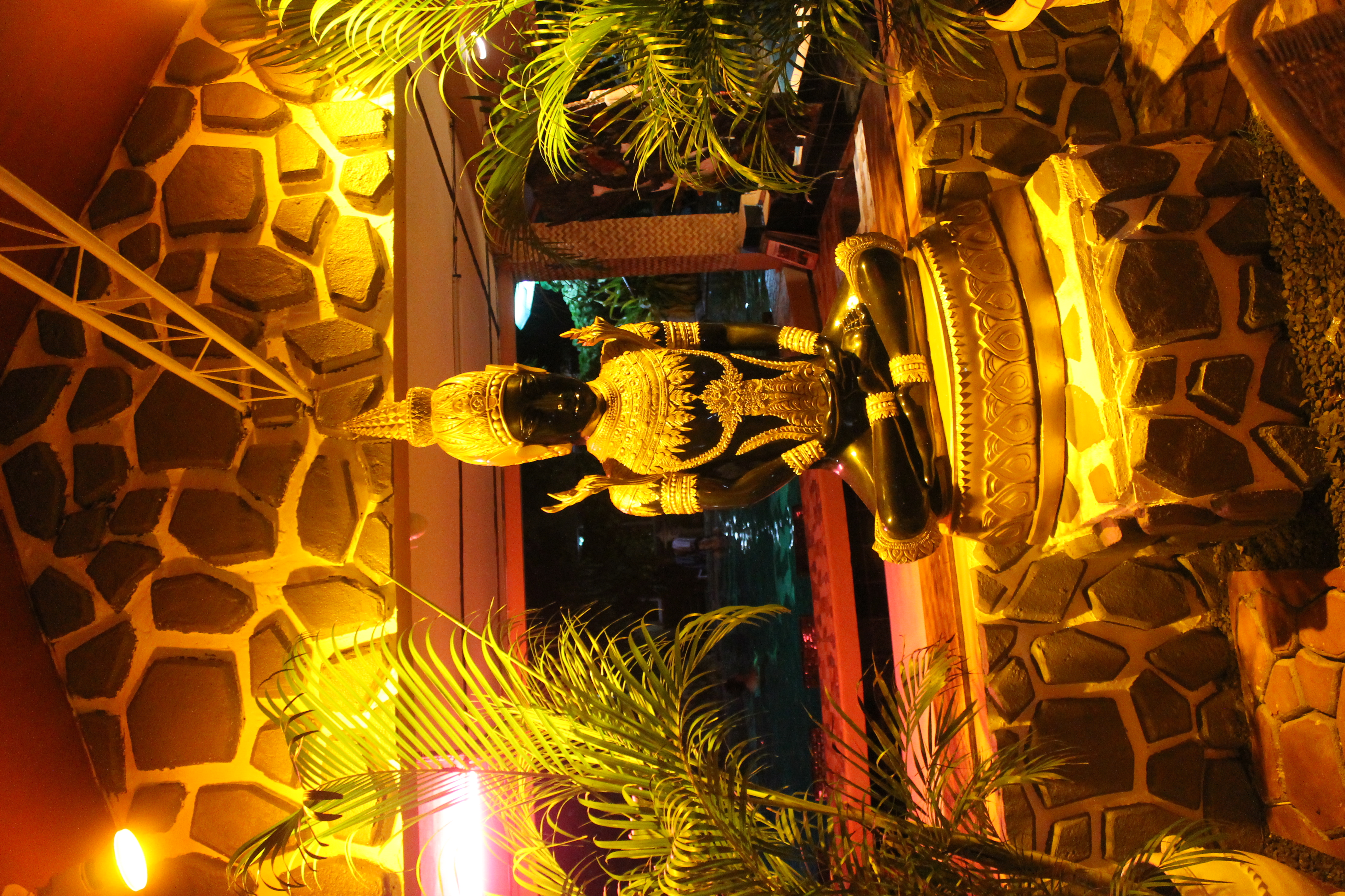 Deep Forest Garden Hotel