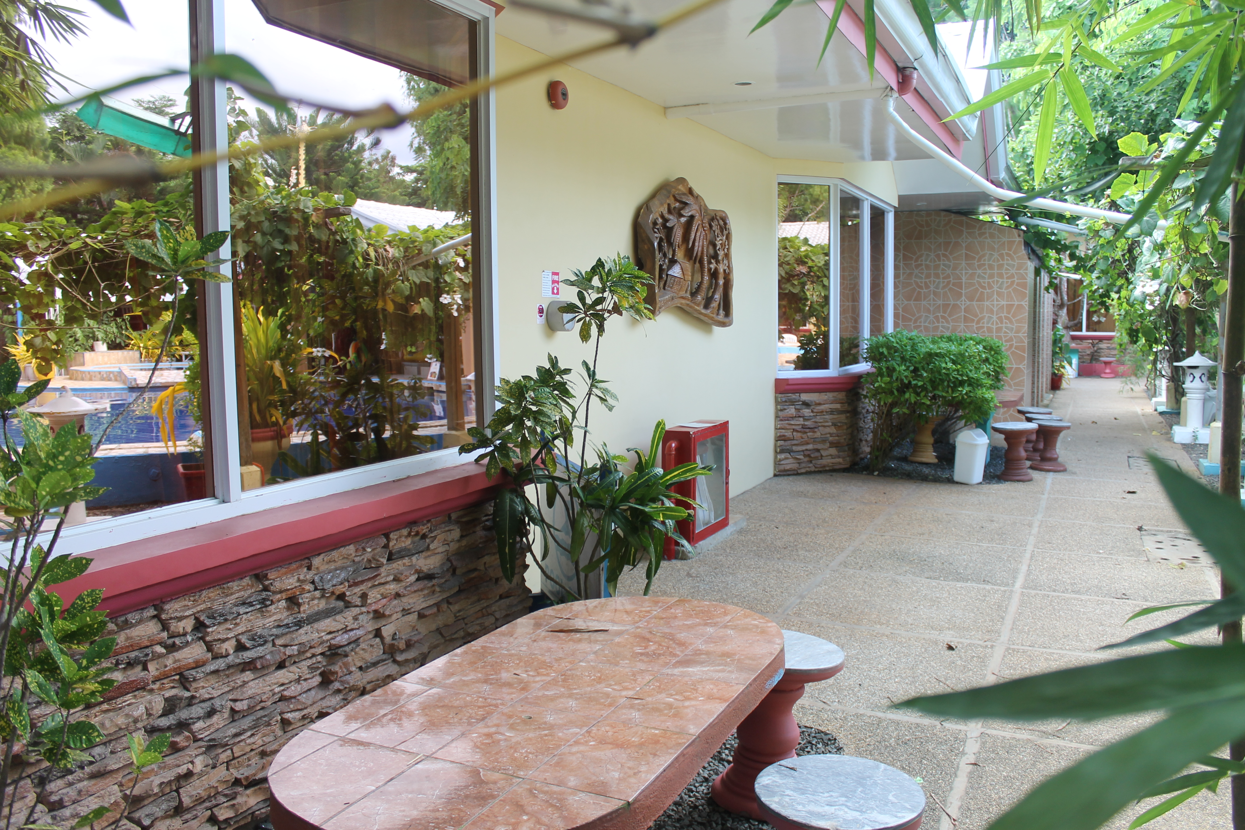 Deep Forest Garden Hotel