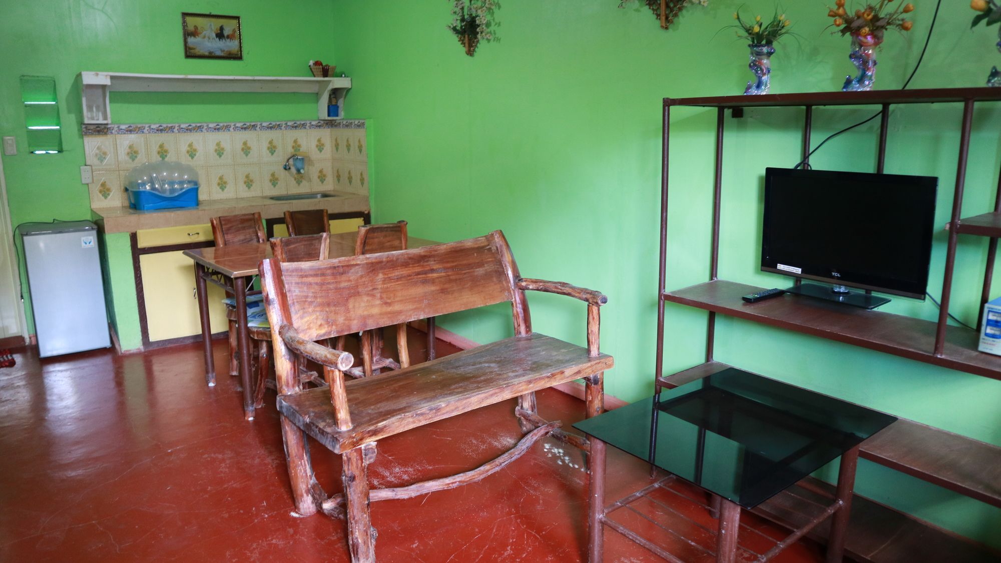 Dhayne Bed And Breakfast Hostel