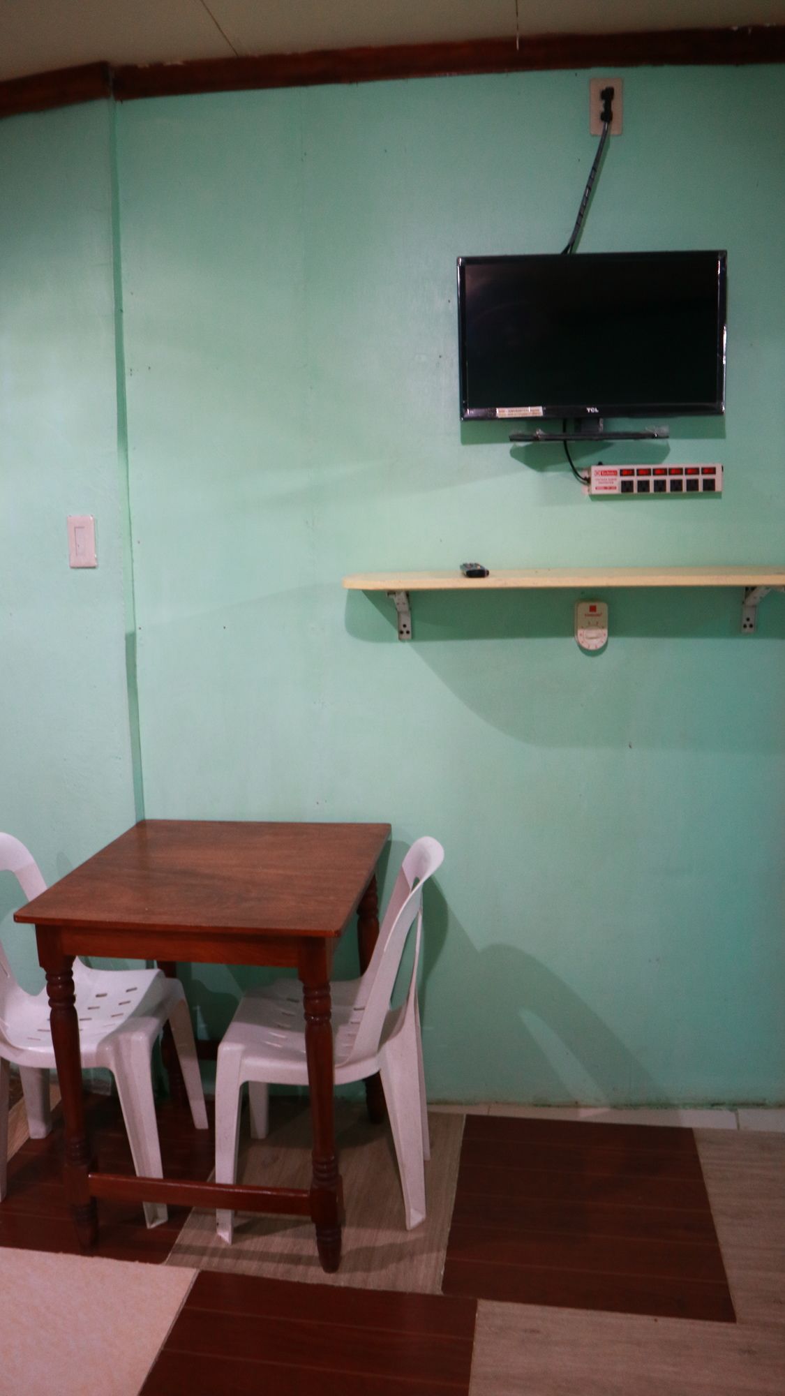 Dhayne Bed And Breakfast Hostel
