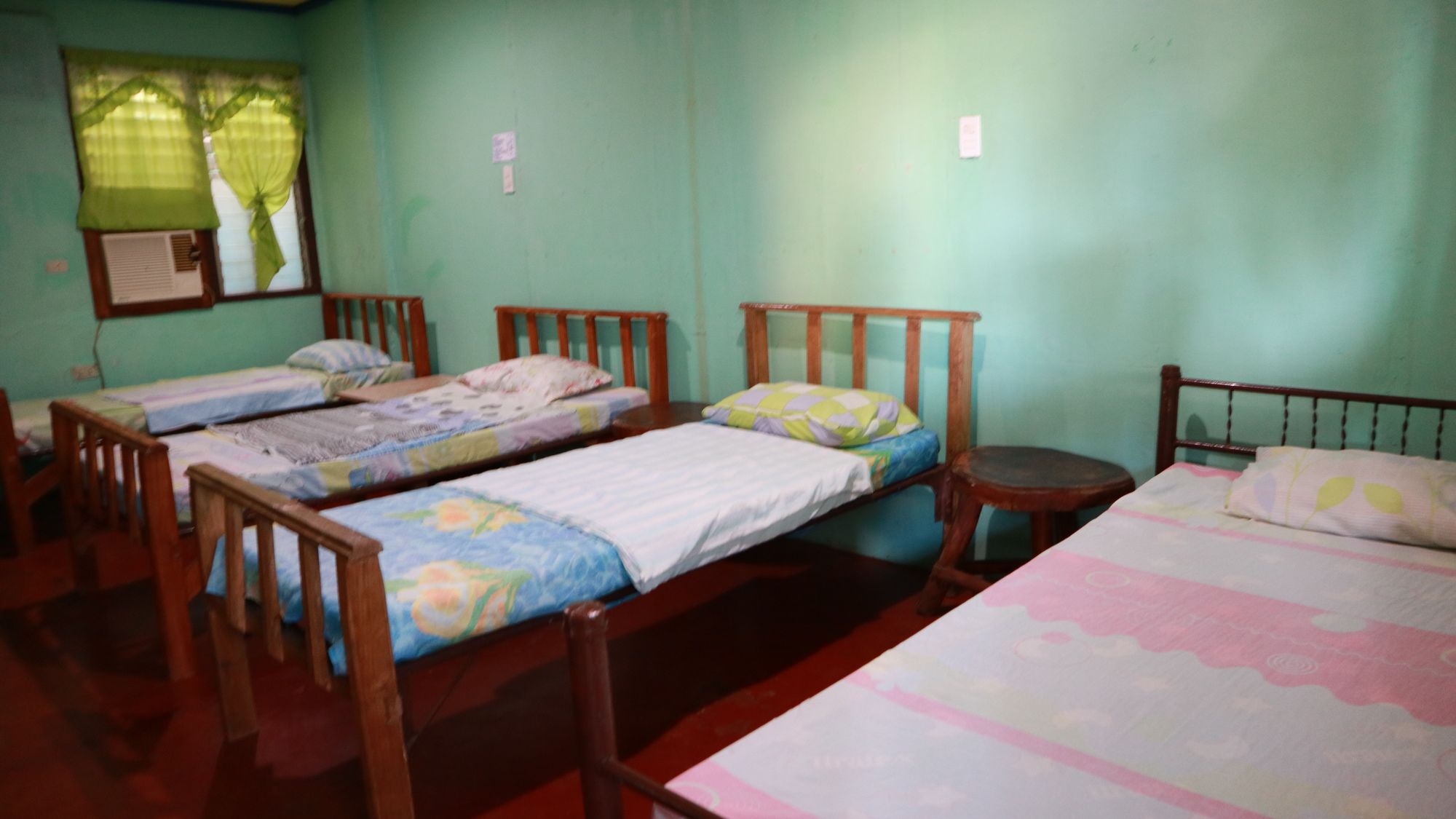 Dhayne Bed And Breakfast Hostel