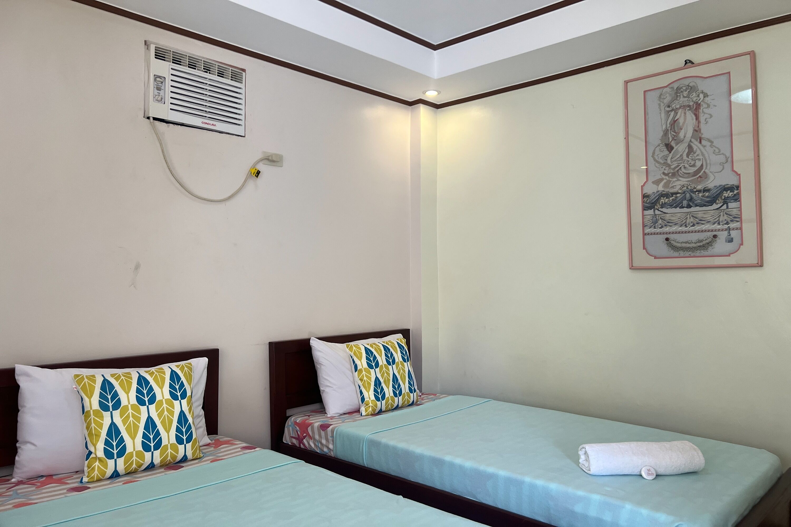 Dinahs Tourist Inn Puerto Princesa