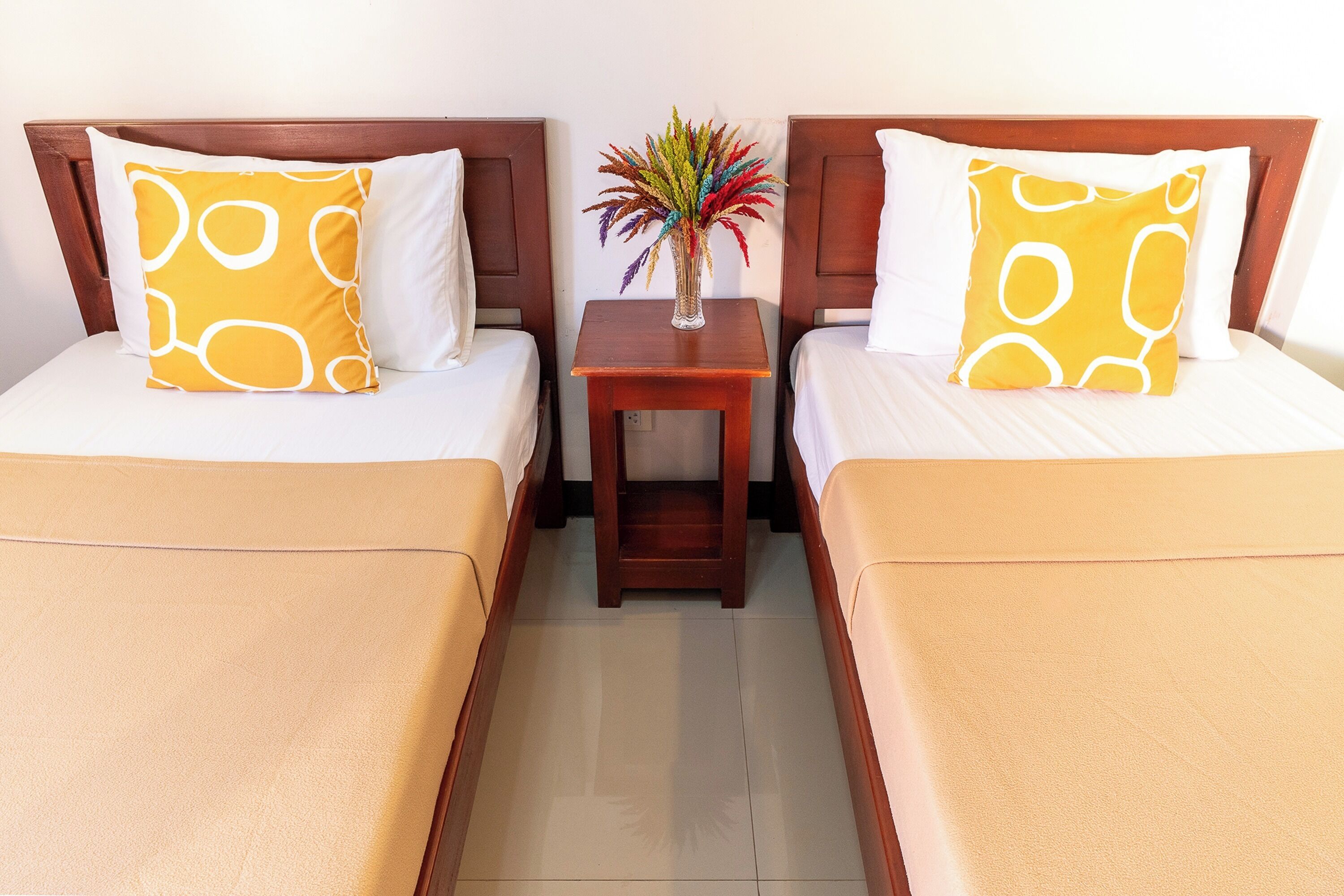Dinahs Tourist Inn Puerto Princesa