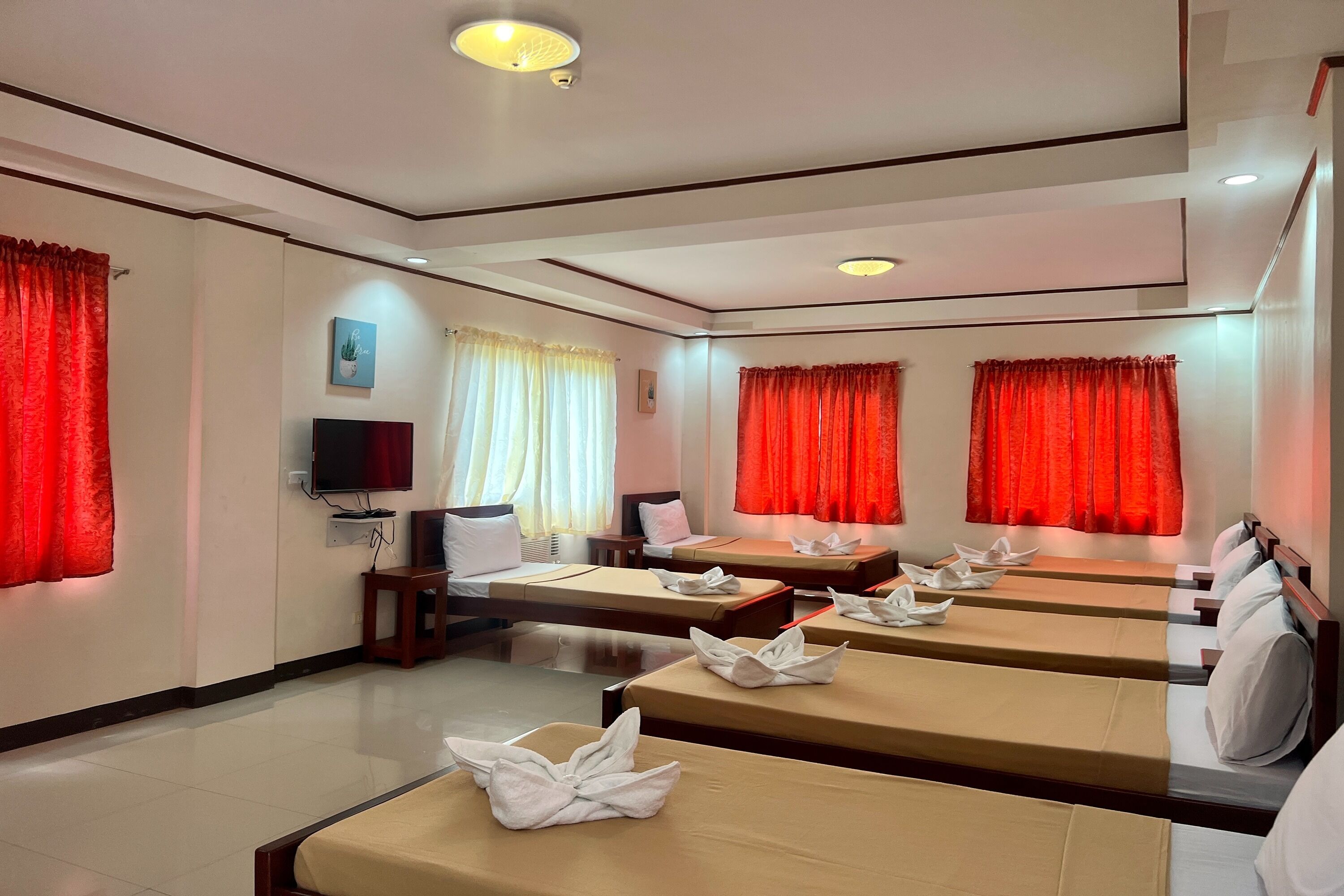 Dinahs Tourist Inn Puerto Princesa