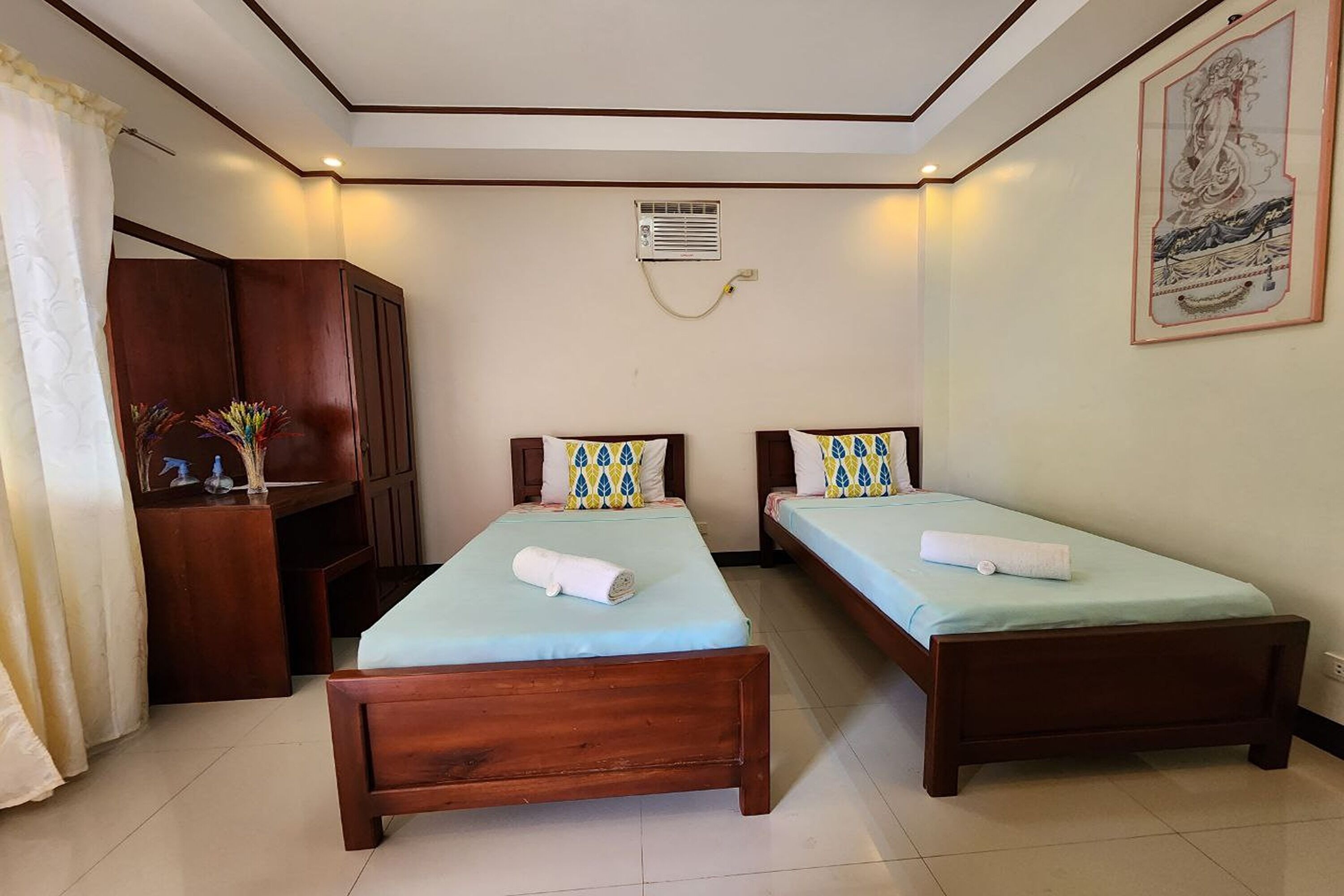 Dinahs Tourist Inn Puerto Princesa