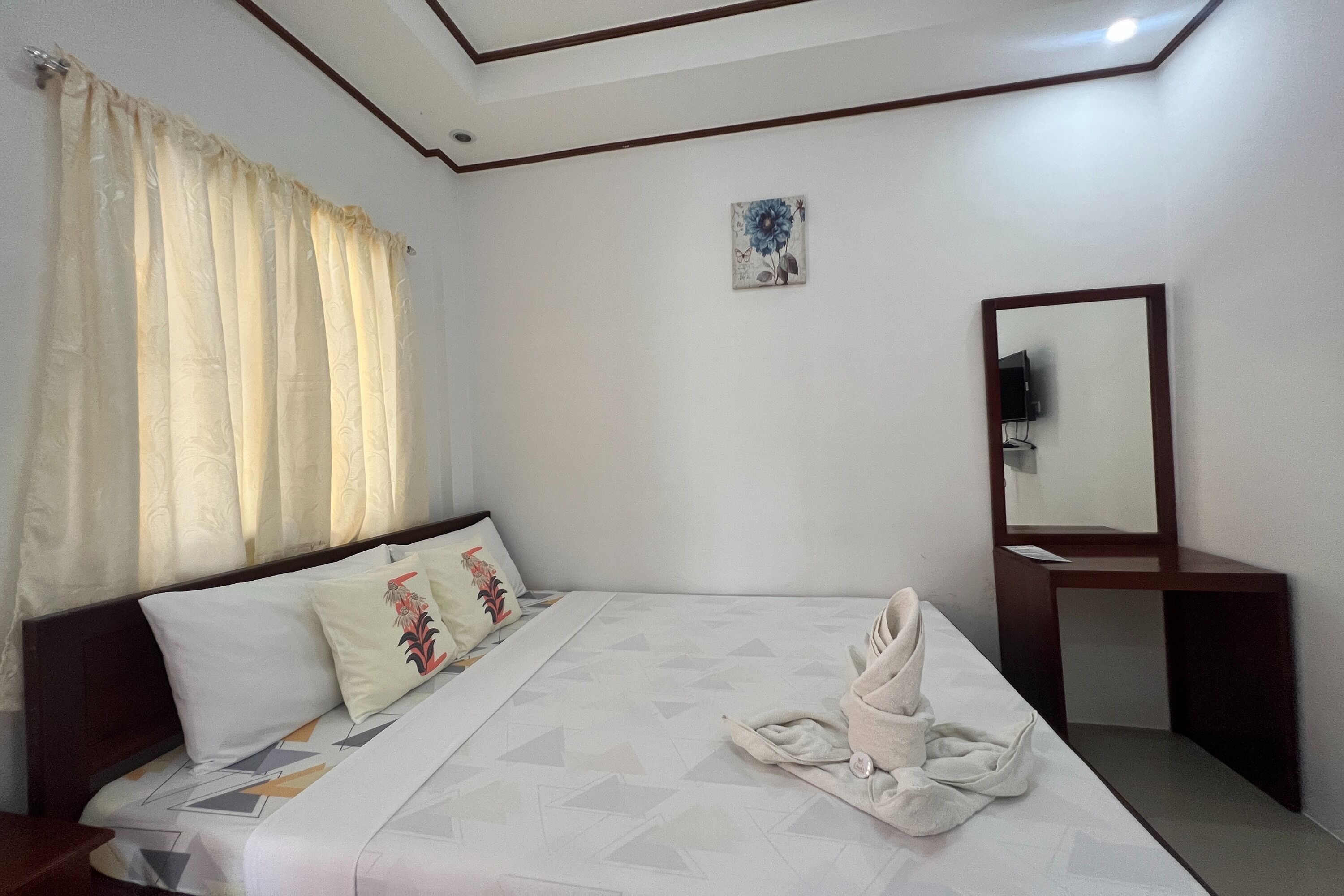 Dinahs Tourist Inn Puerto Princesa