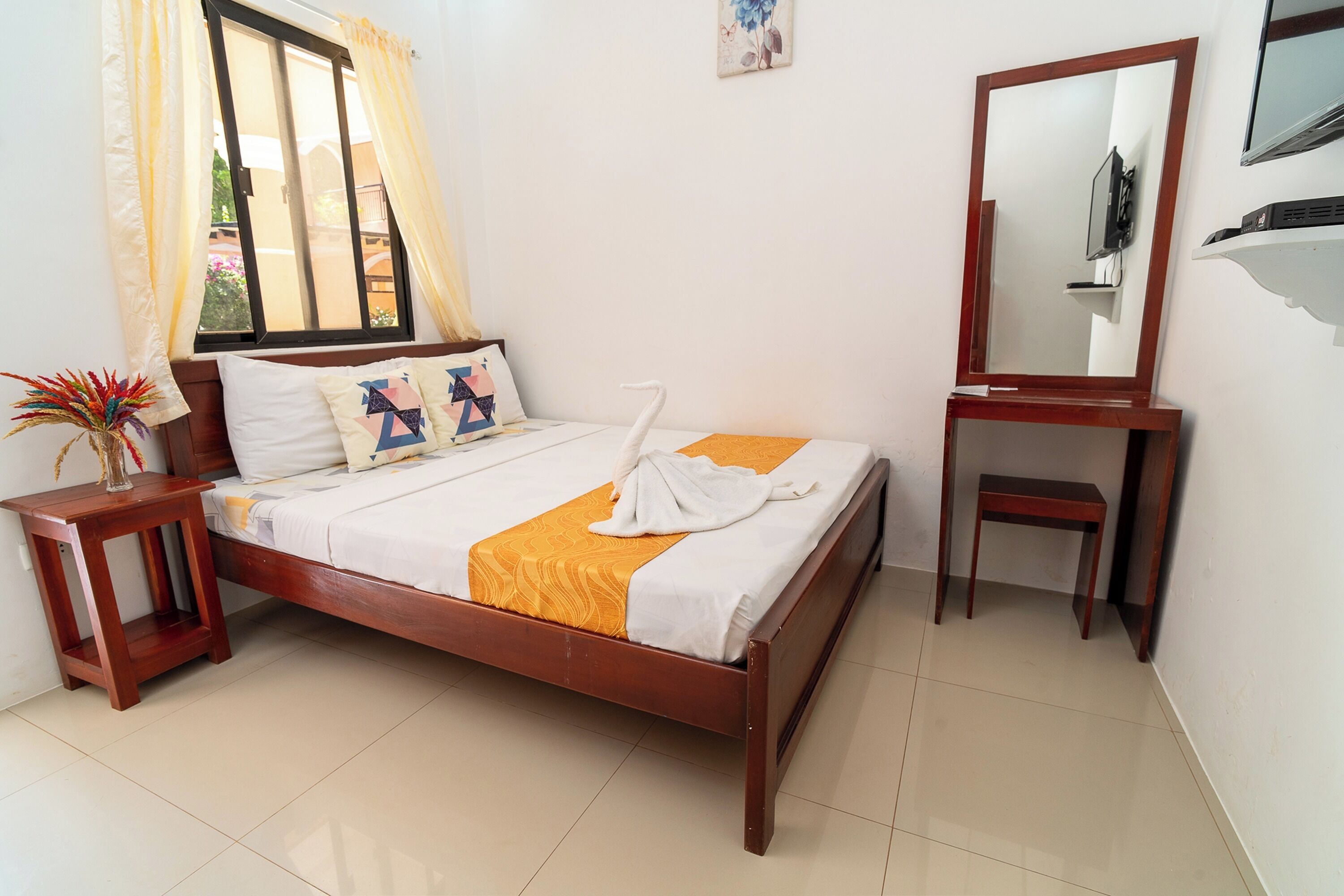Dinahs Tourist Inn Puerto Princesa