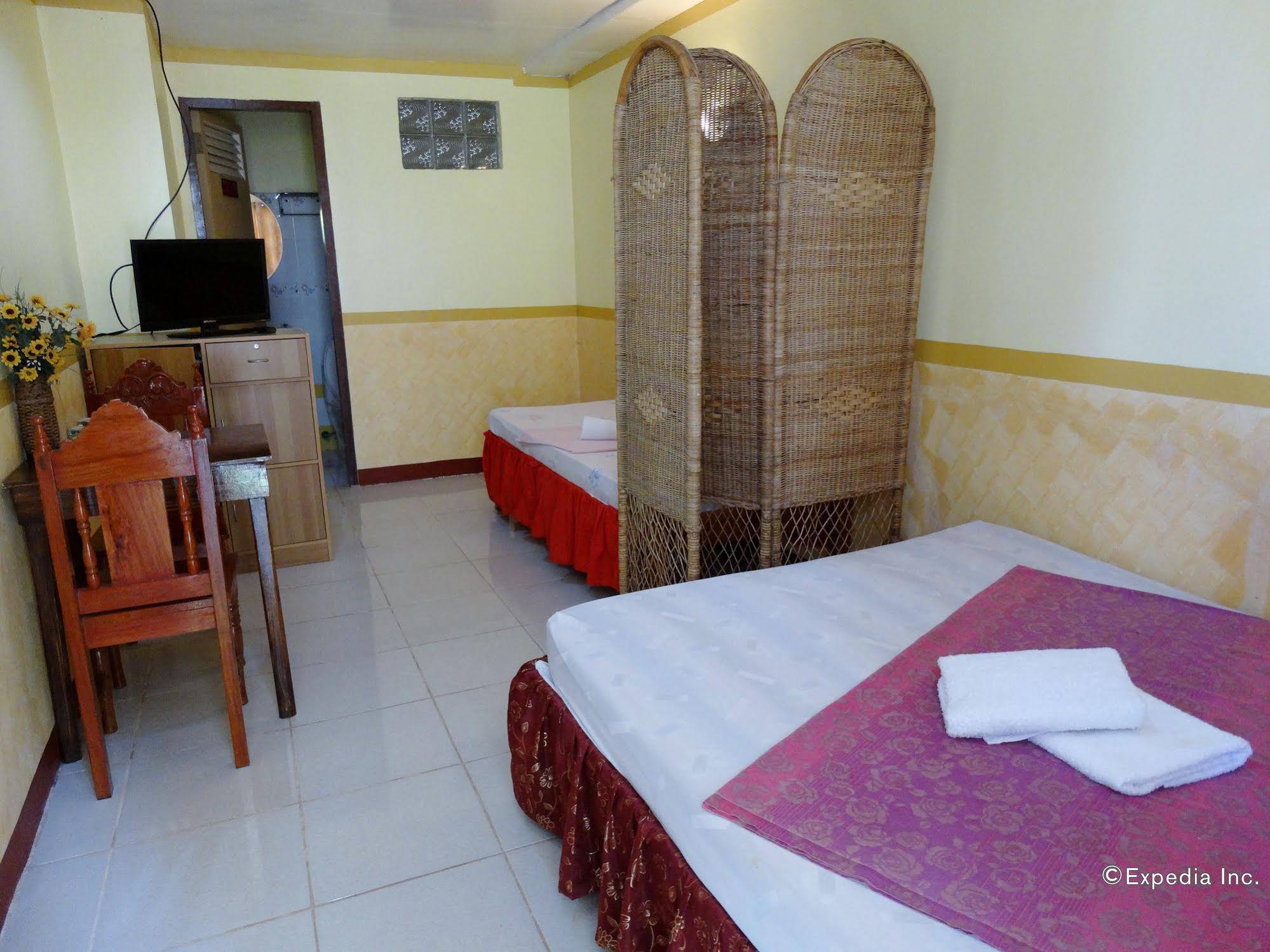 D'Lucky Garden Inn & Suites