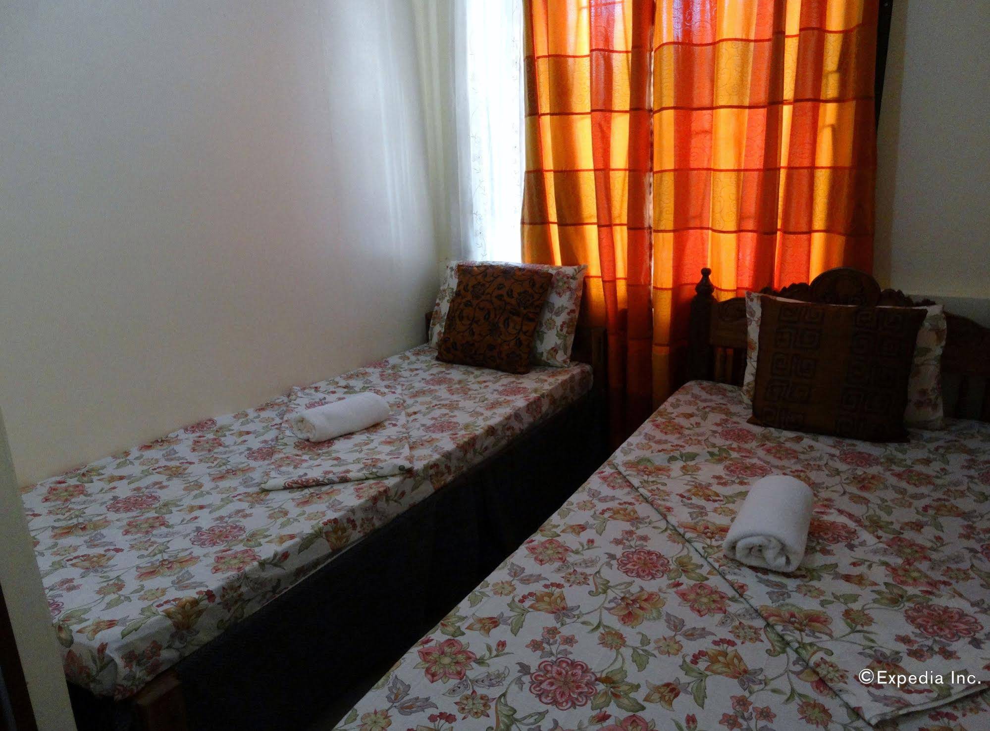 D'Lucky Garden Inn & Suites