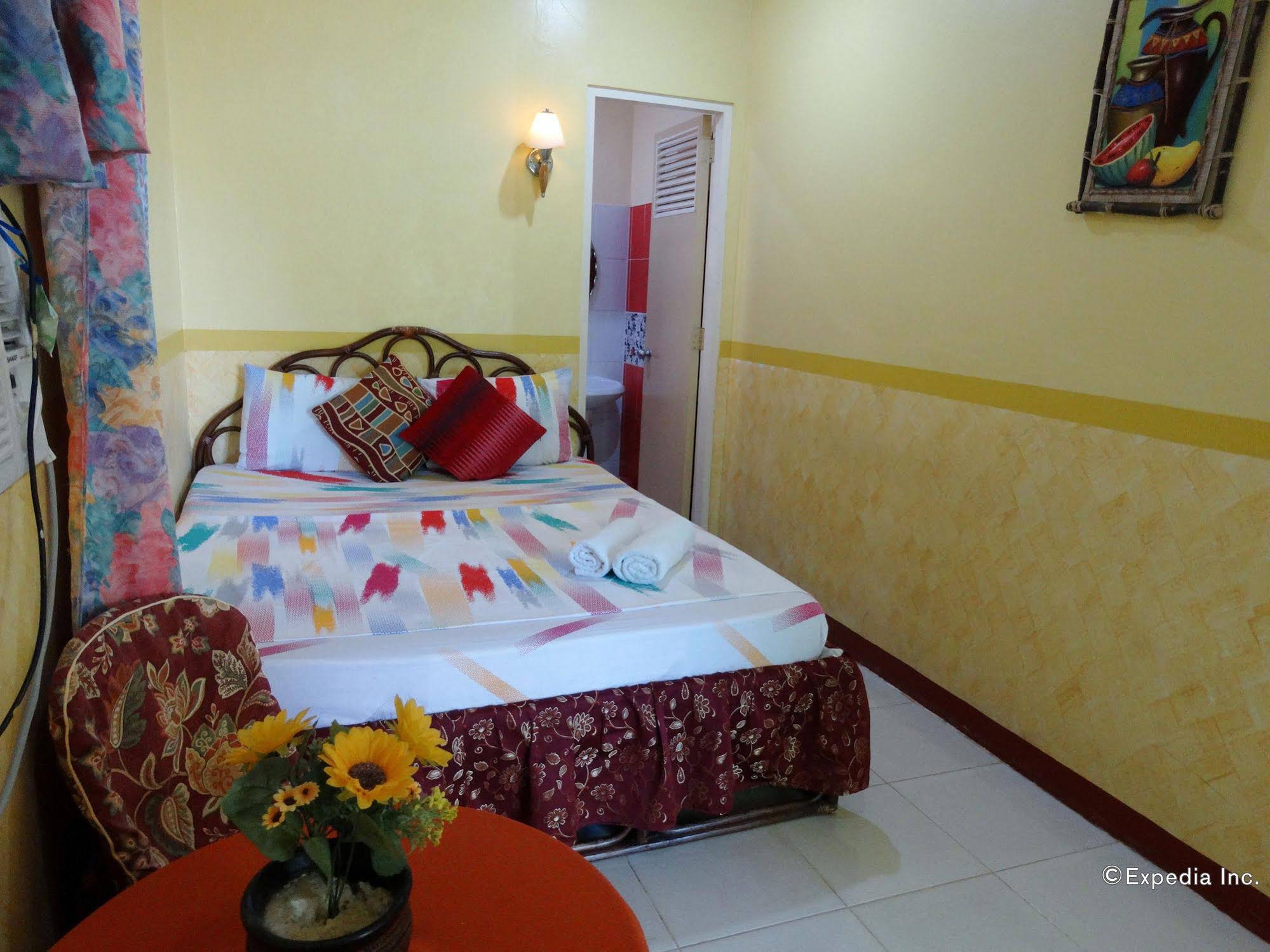 D'Lucky Garden Inn & Suites