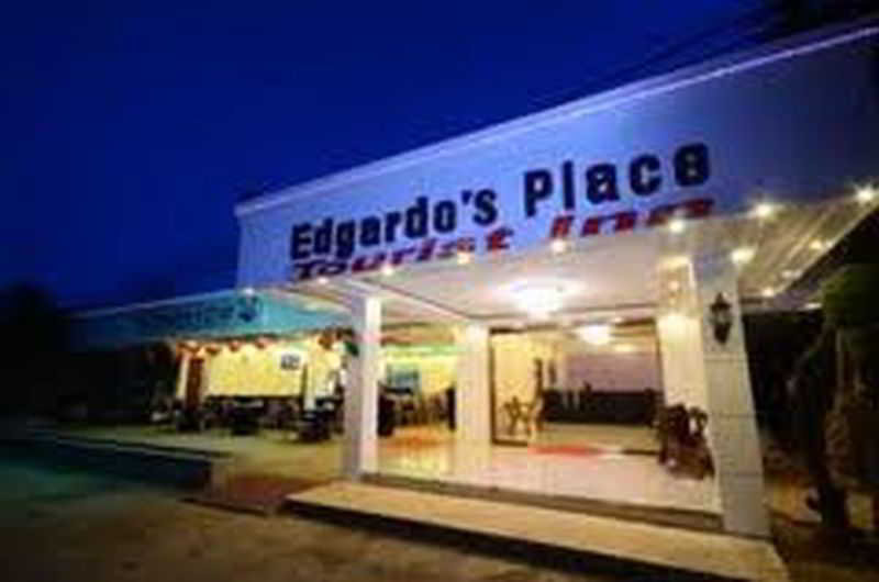 Edgardo's Place And Restaurant