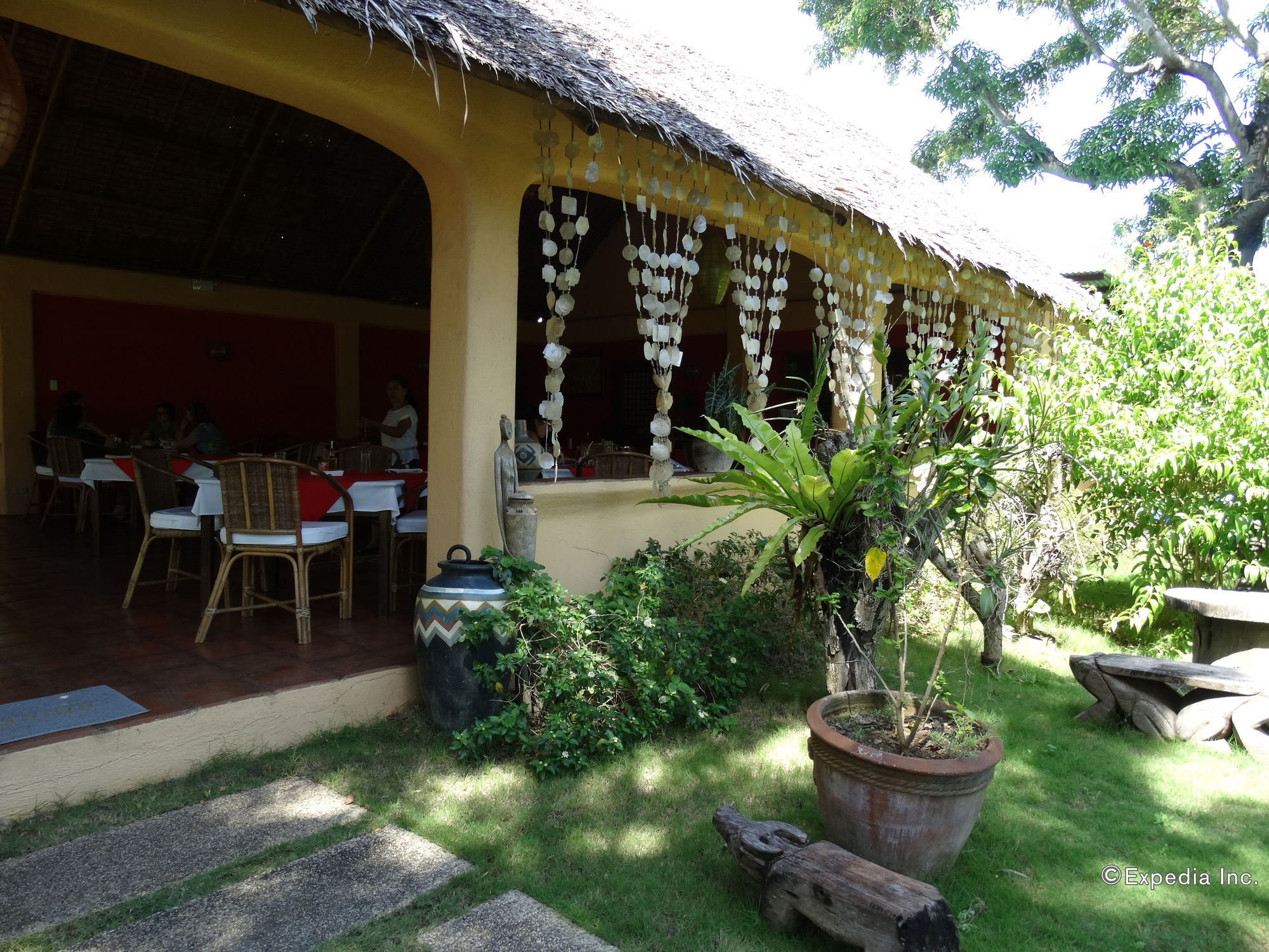 Hibiscus Garden Inn