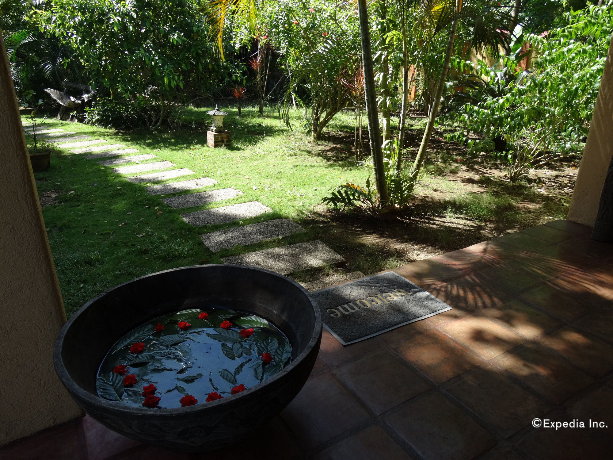 Hibiscus Garden Inn
