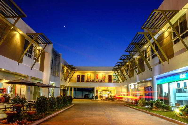 Holiday Suites