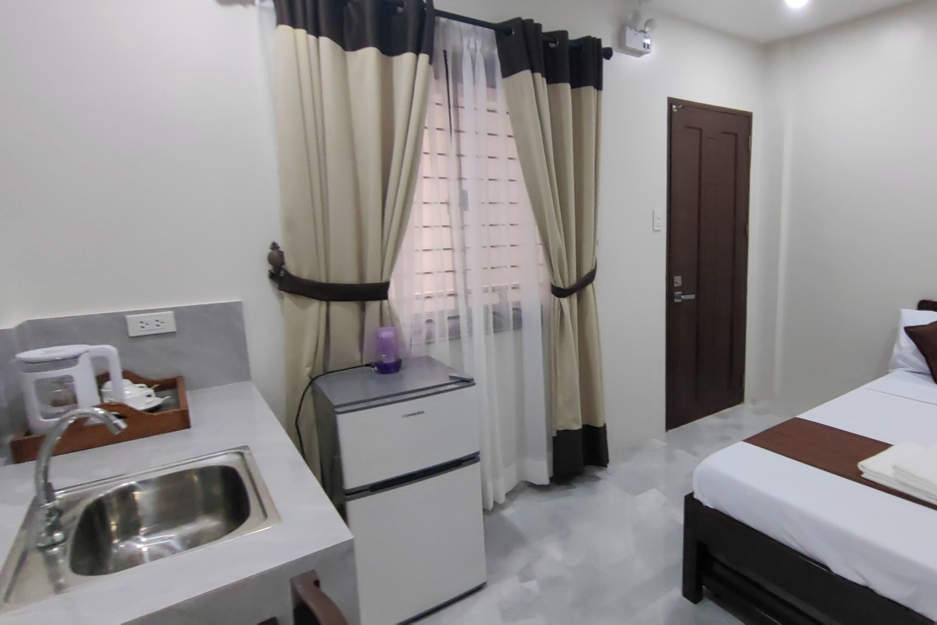 Jmorino Pension House
