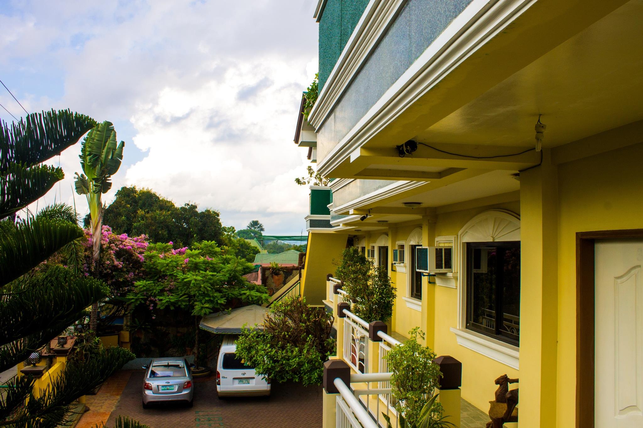Lp Hotel and Resto Bar
