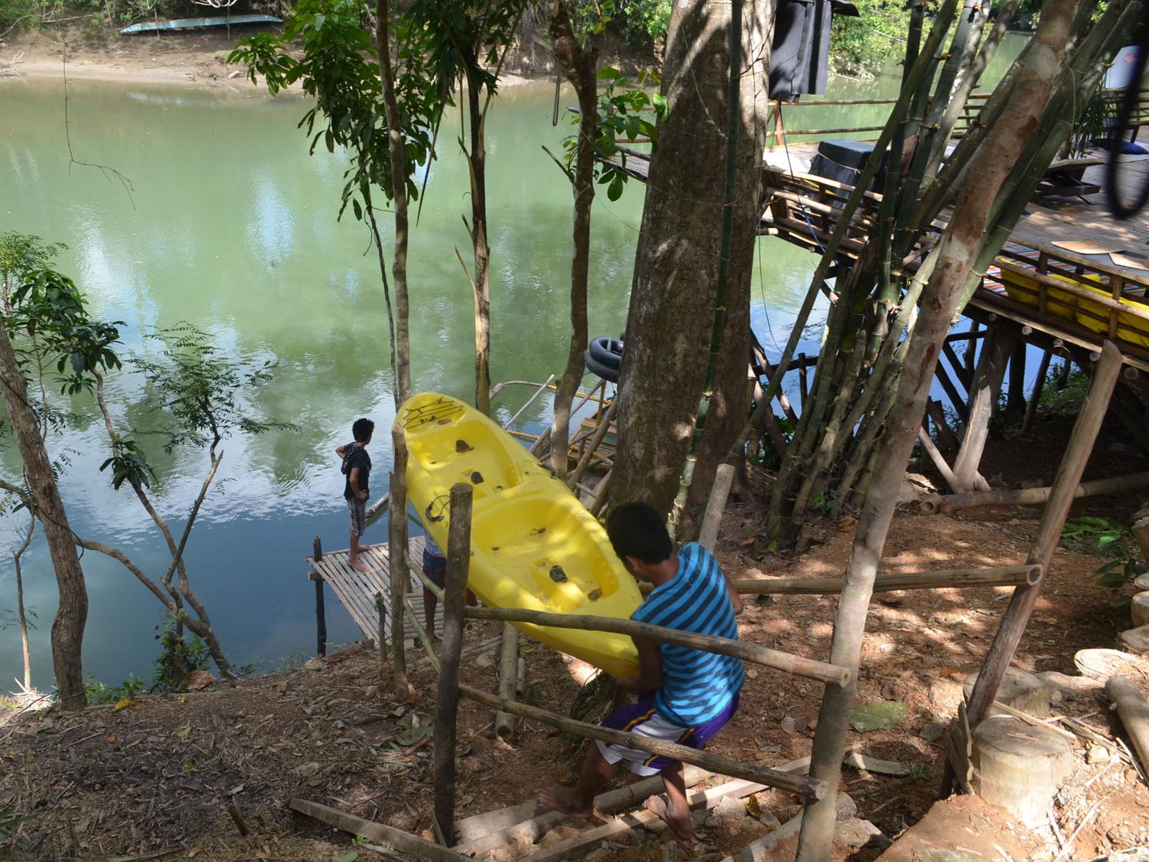 Love and Peace Deep Jungle and River Resort