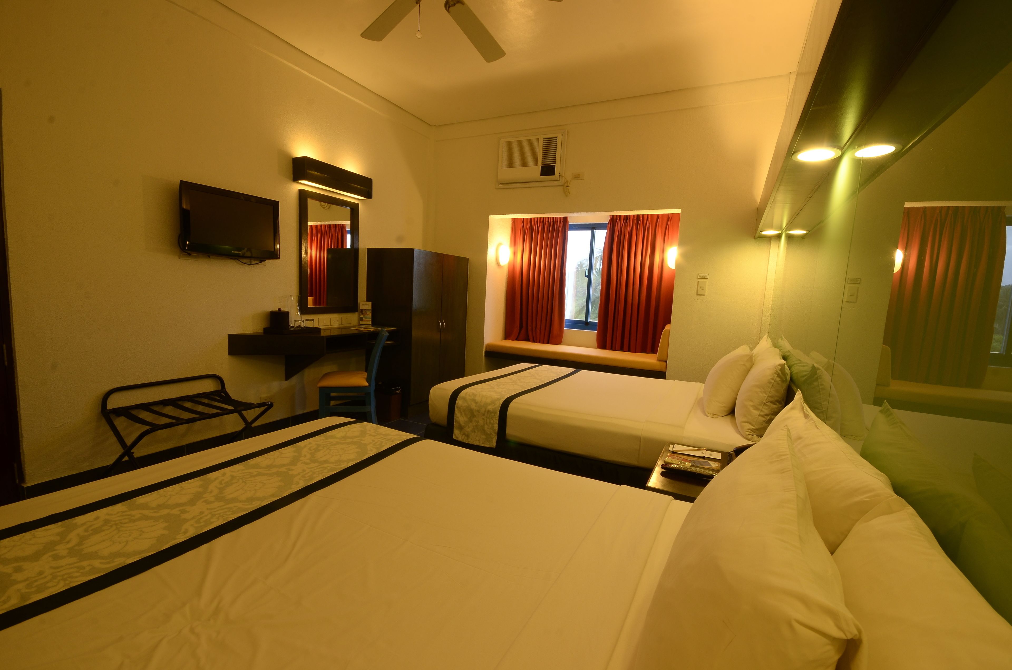 Microtel by Wyndham Puerto Princesa
