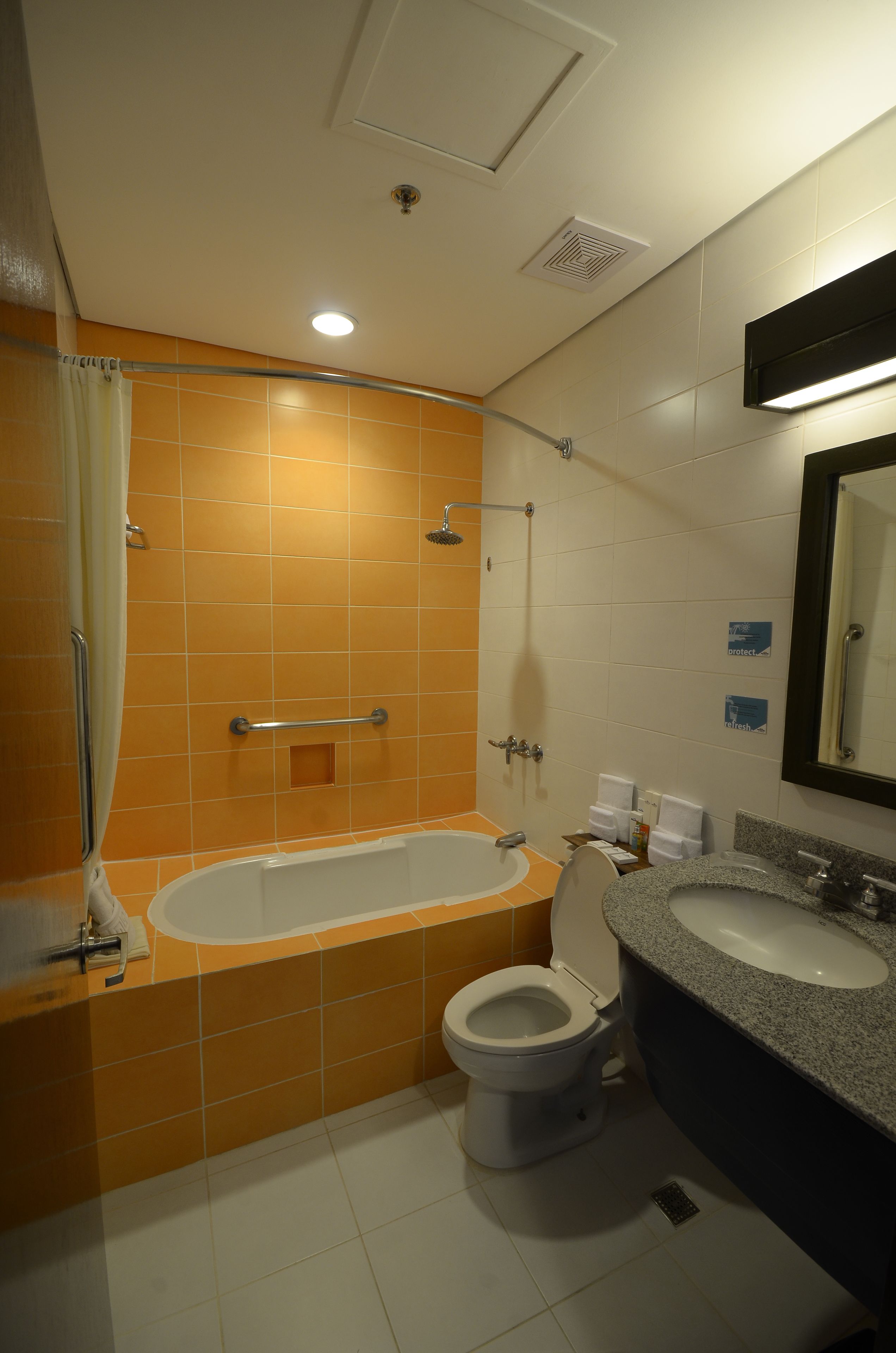 Microtel by Wyndham Puerto Princesa