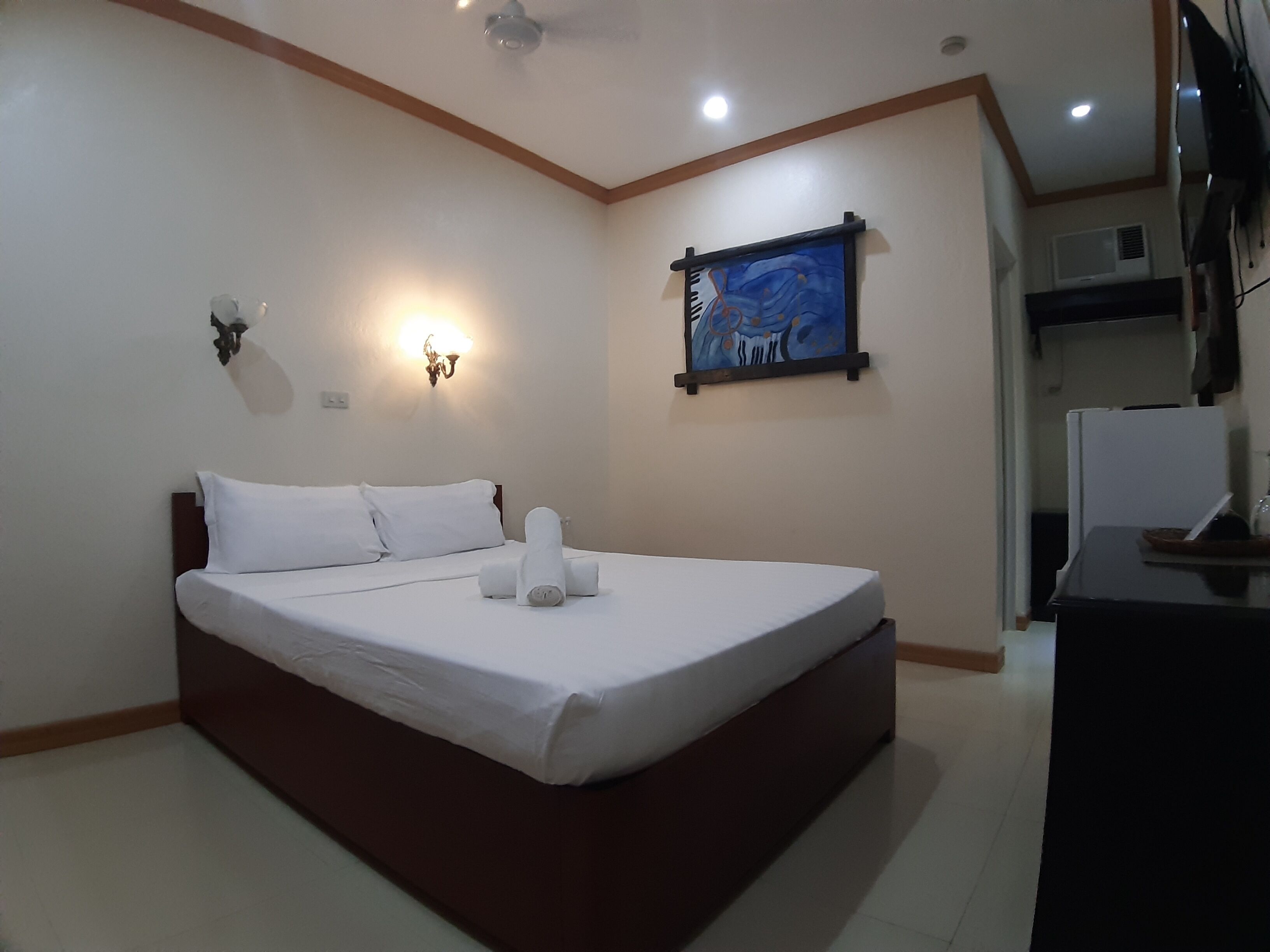 New Casamila by OYO Rooms