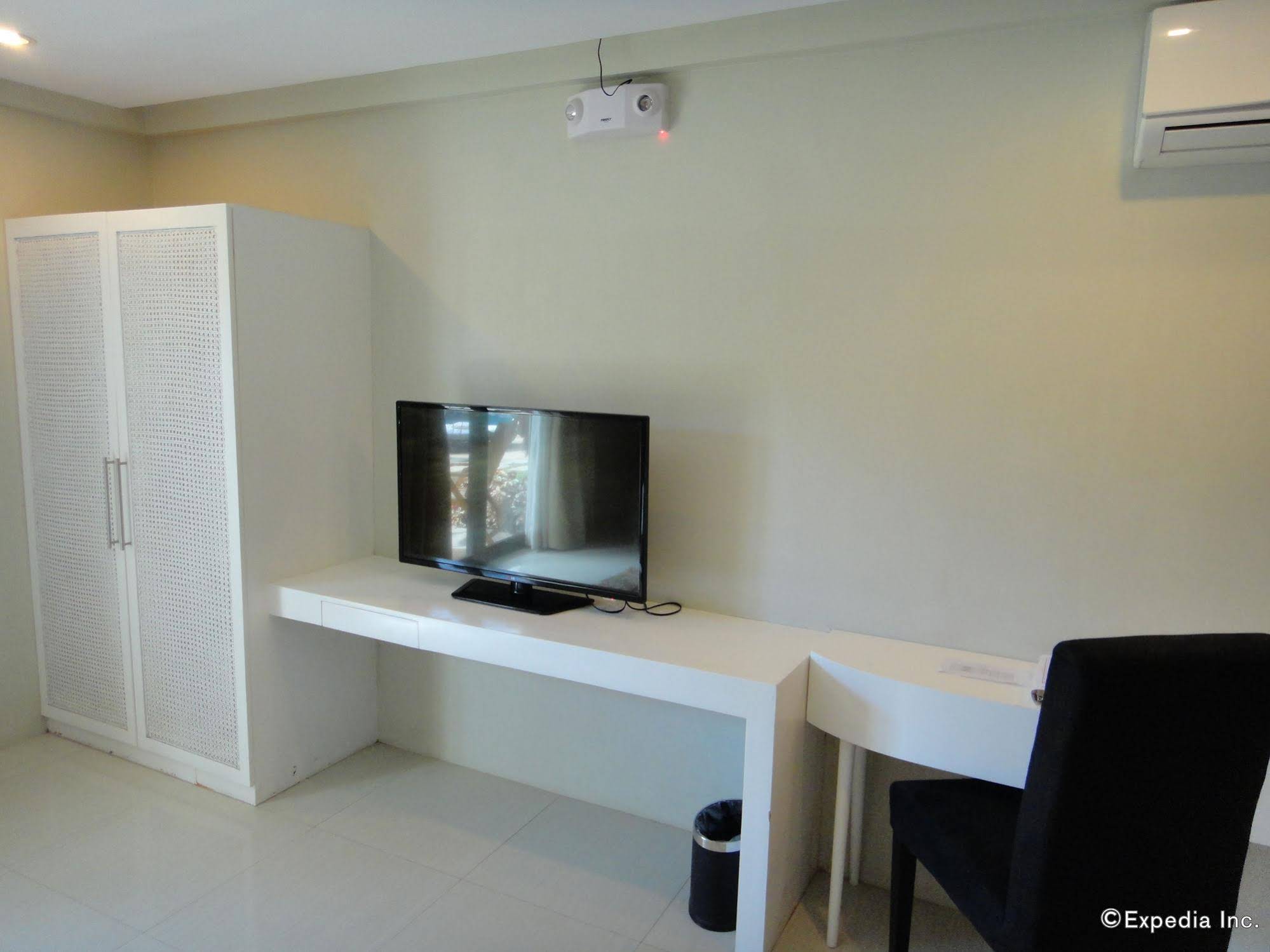 One Manalo Place