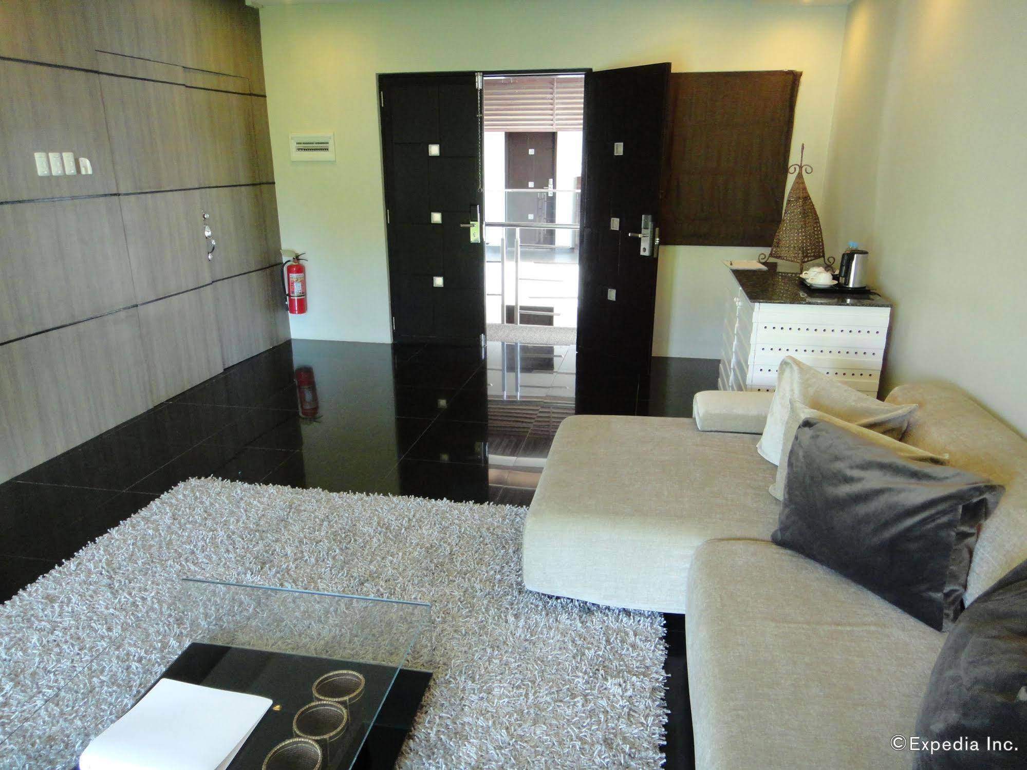 One Manalo Place