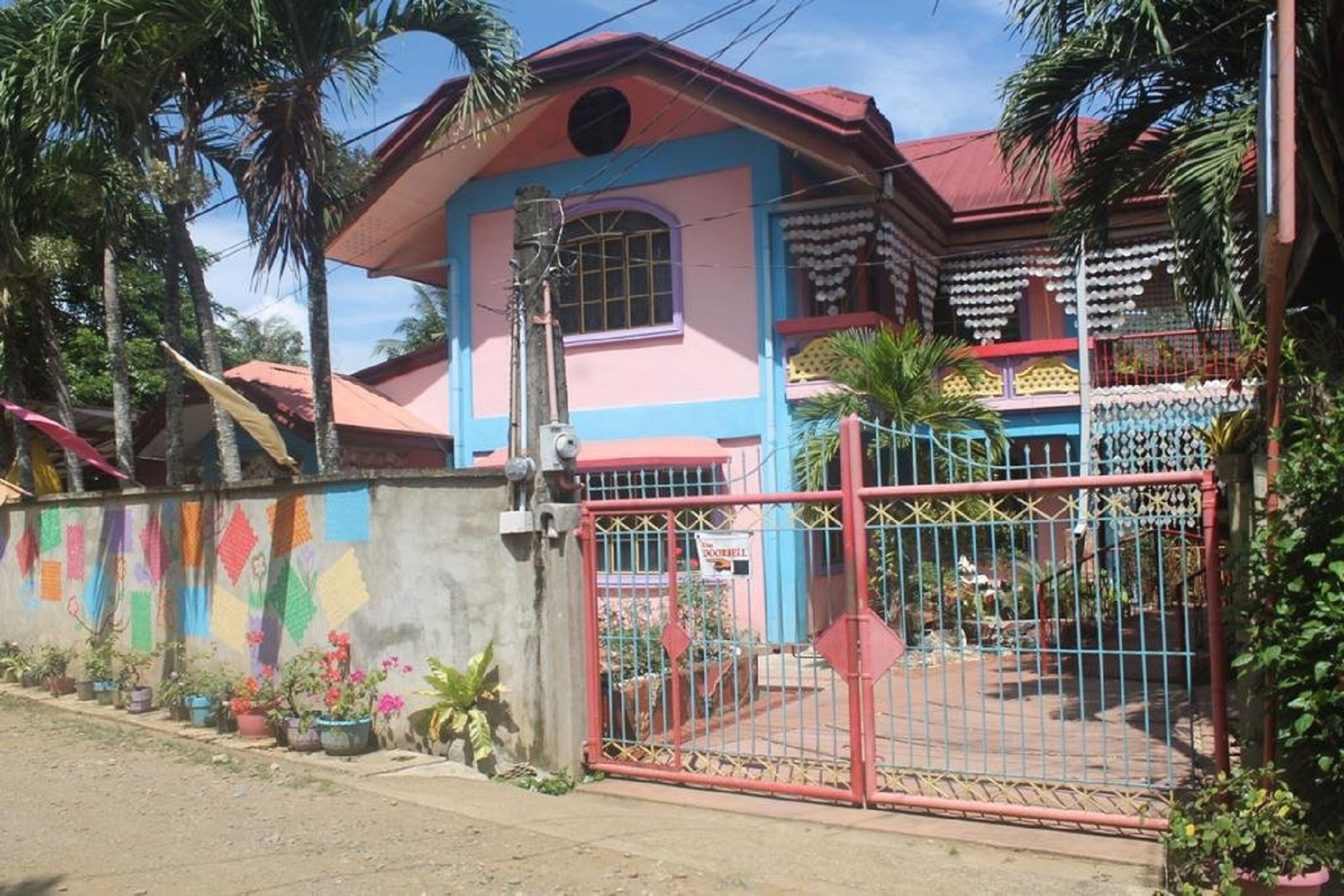 OYO 639 Colors Mansion