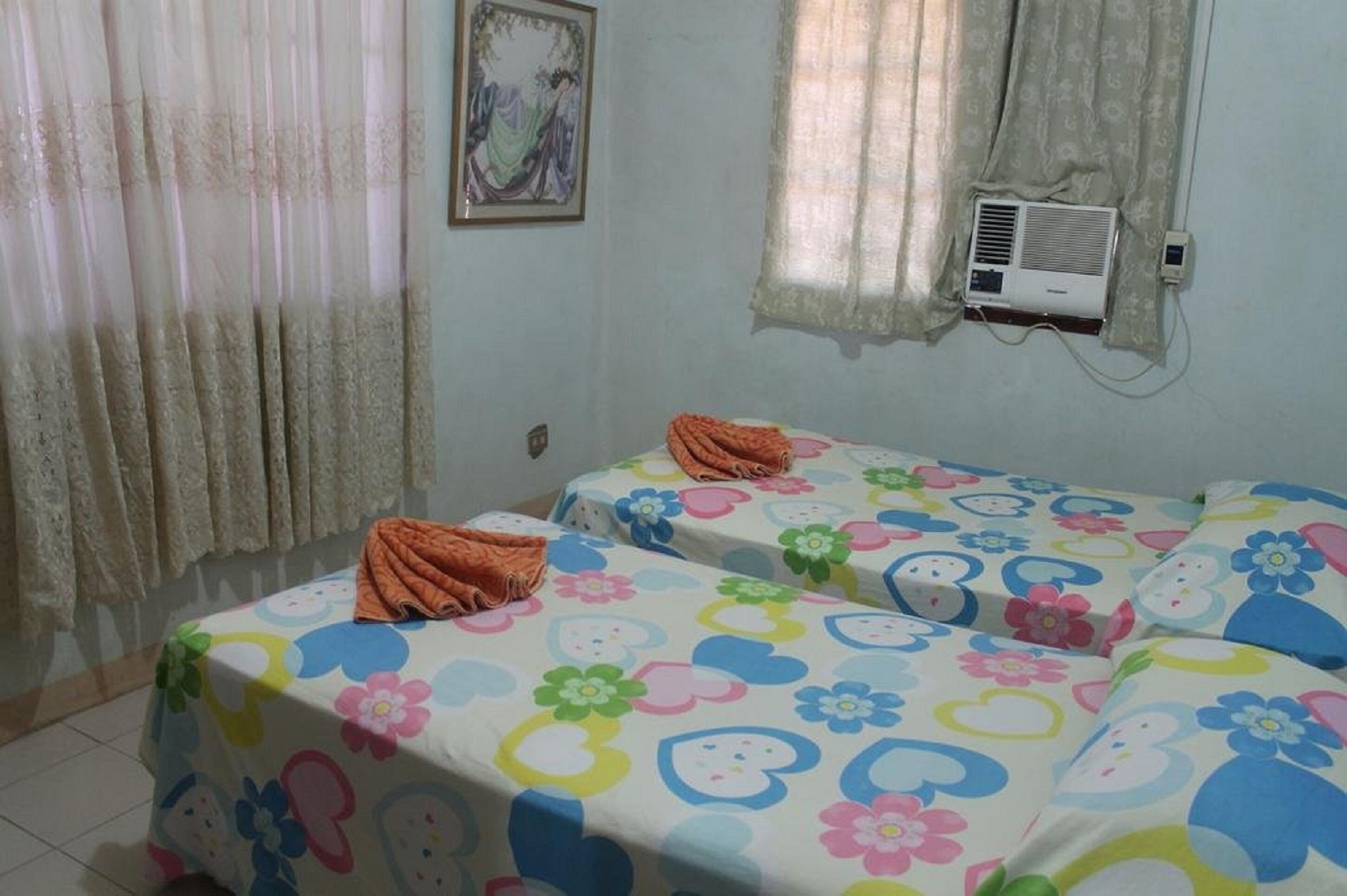 OYO 639 Colors Mansion