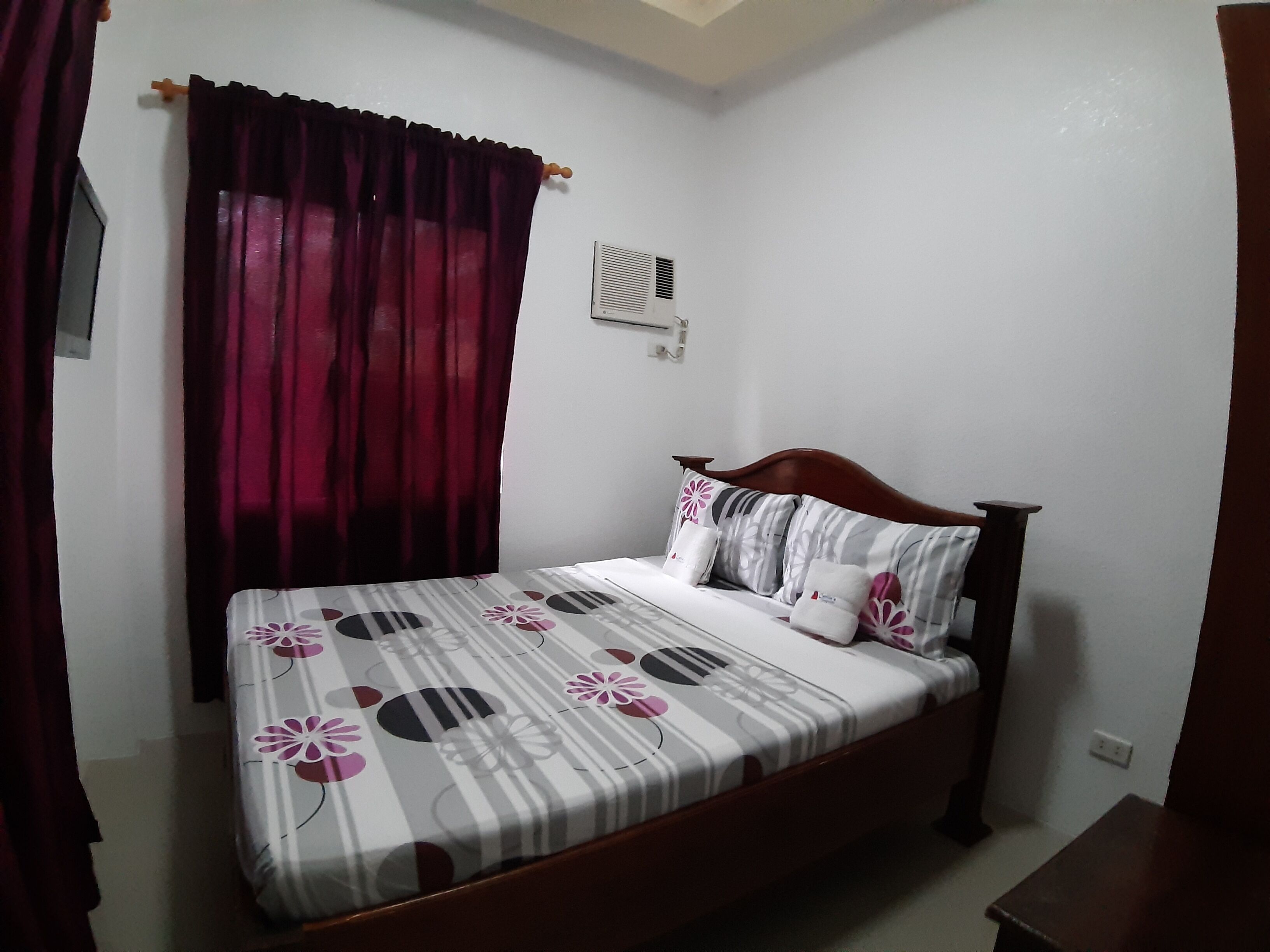 OYO 684 Cecilia's Inn