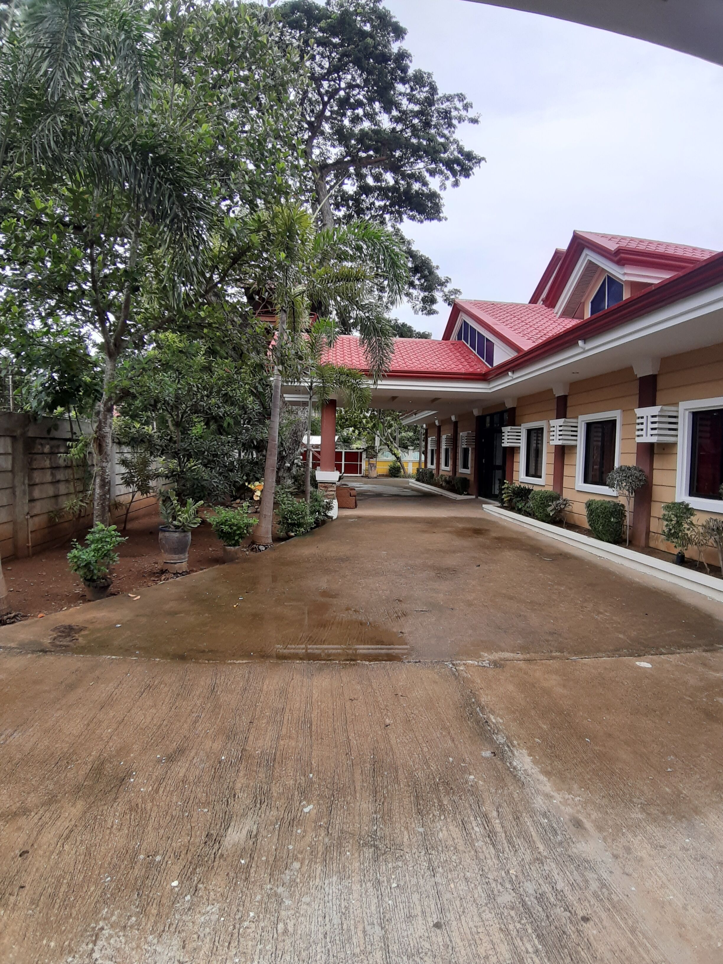 OYO 684 Cecilia's Inn