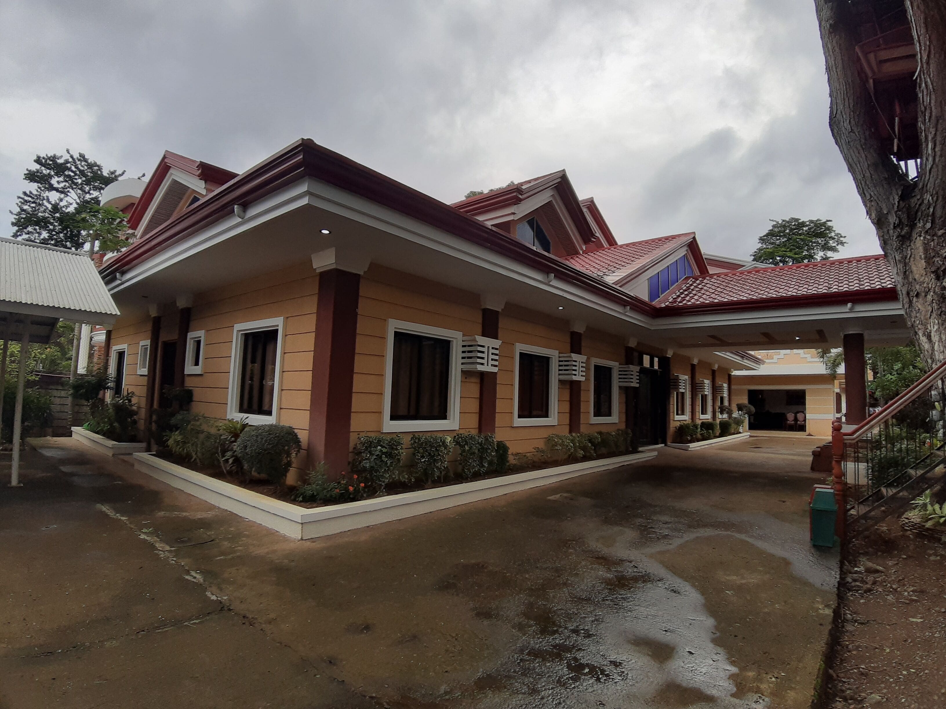 OYO 684 Cecilia's Inn