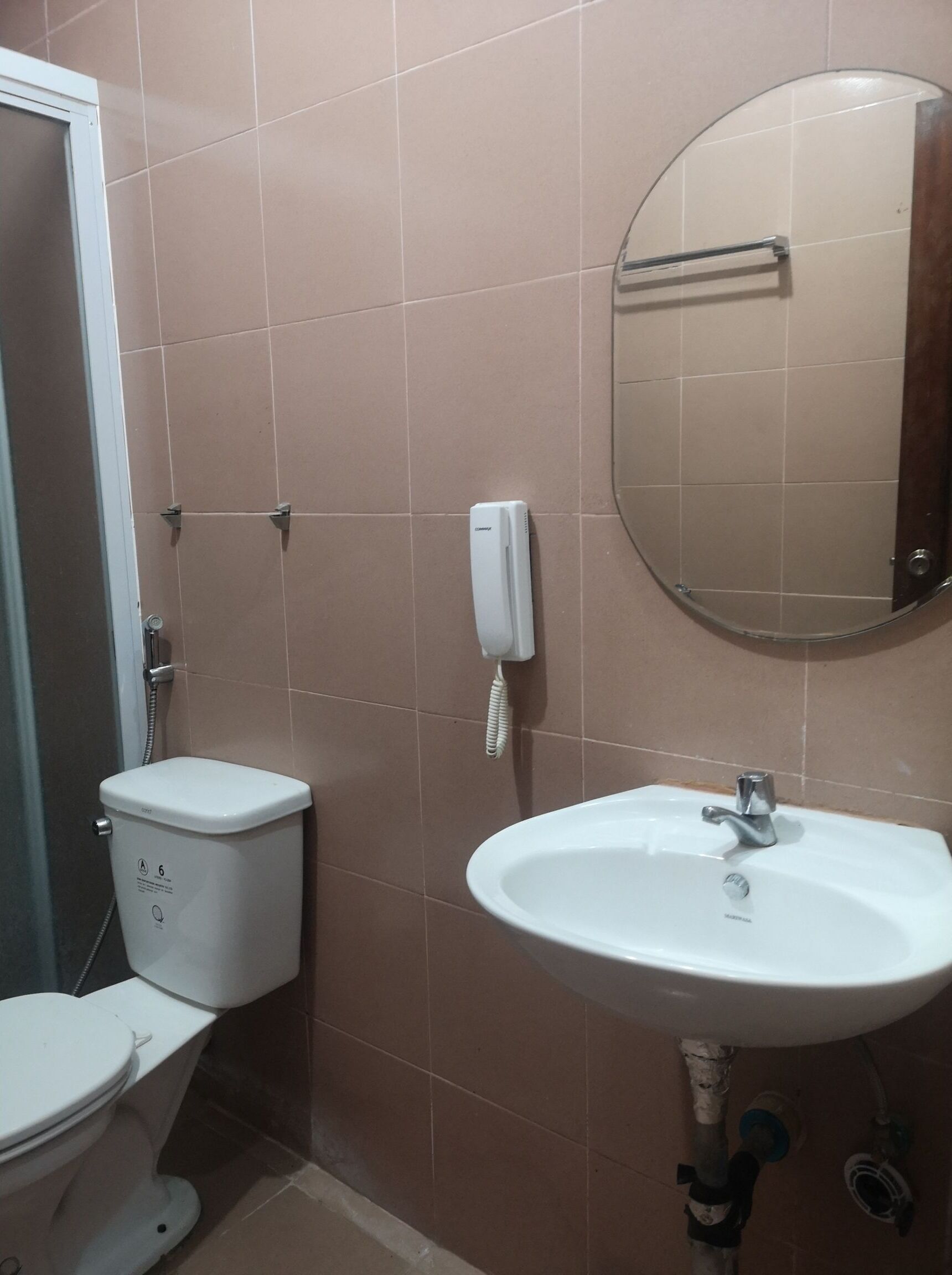 OYO 880 Flores De Musa Inn