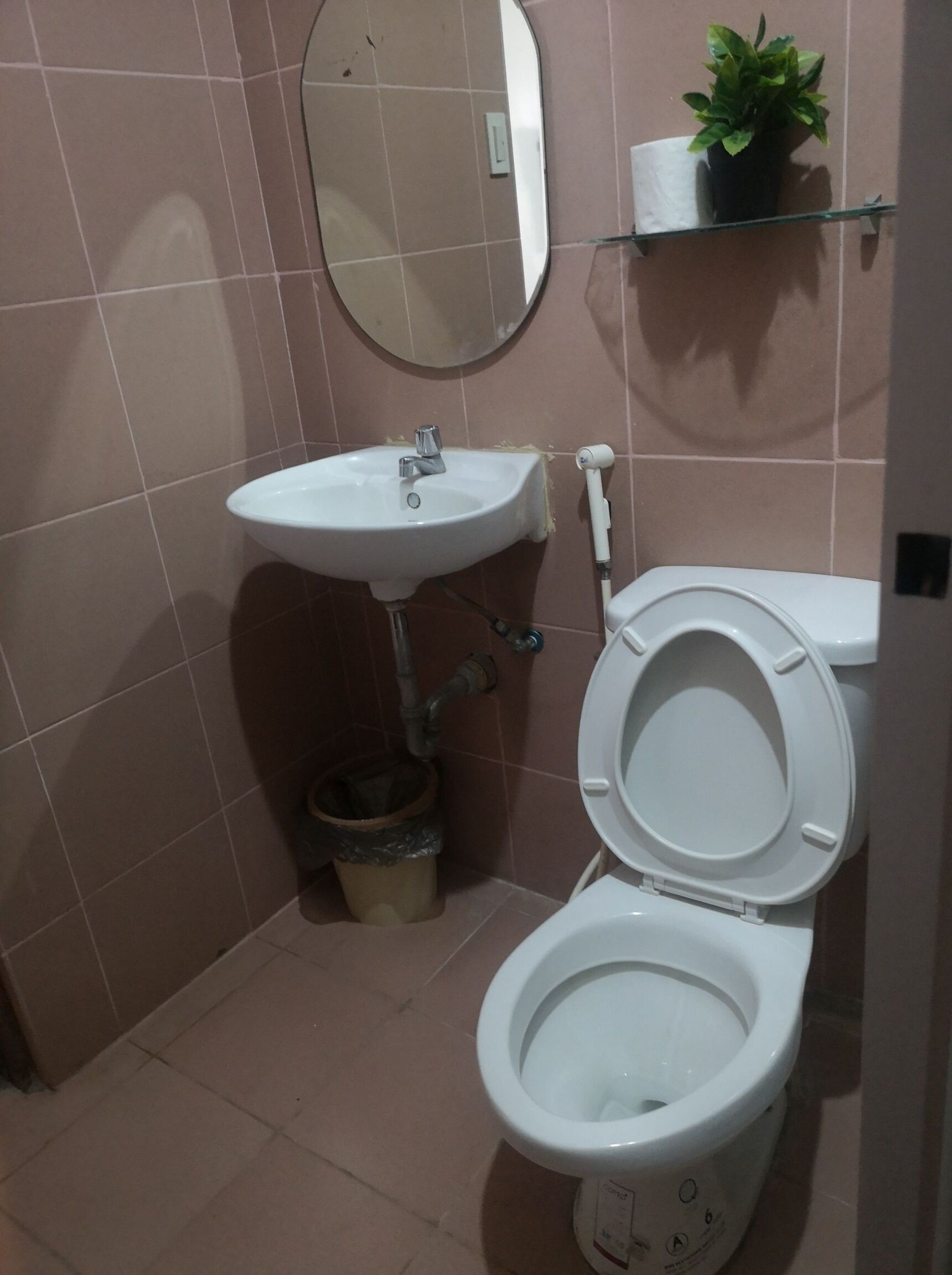 OYO 880 Flores De Musa Inn