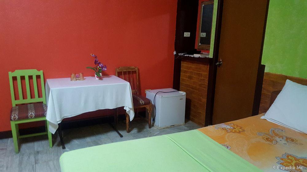 Palawan Village Hotel by OYO Rooms