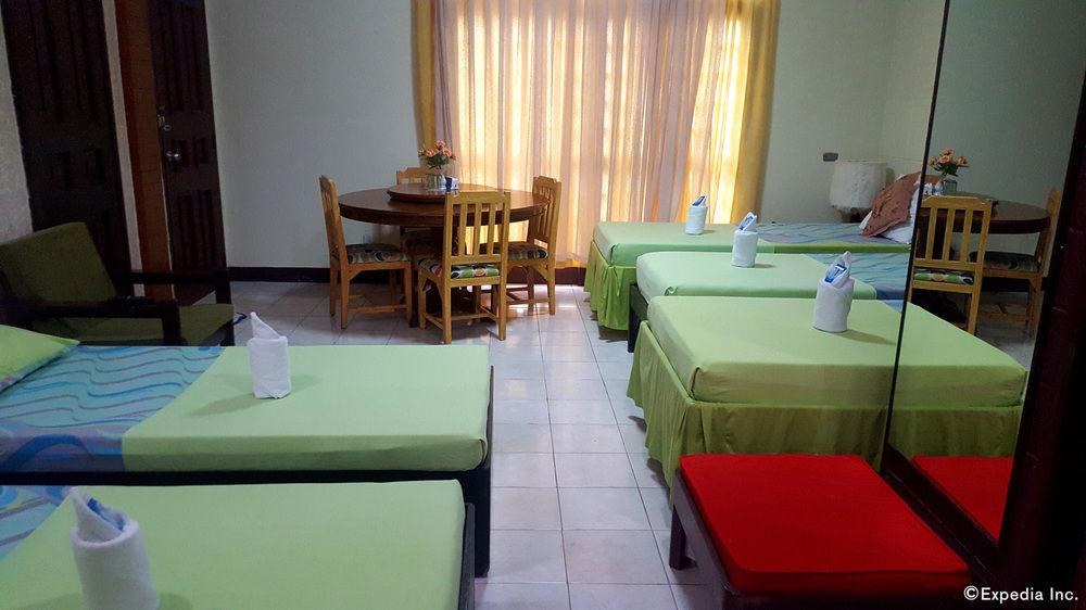 Palawan Village Hotel by OYO Rooms