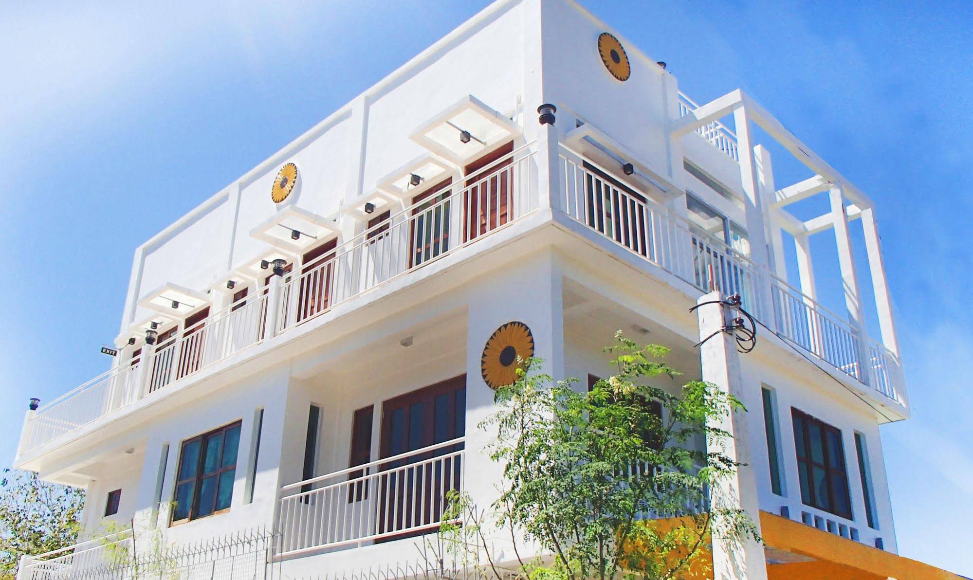 Pension Del Flora