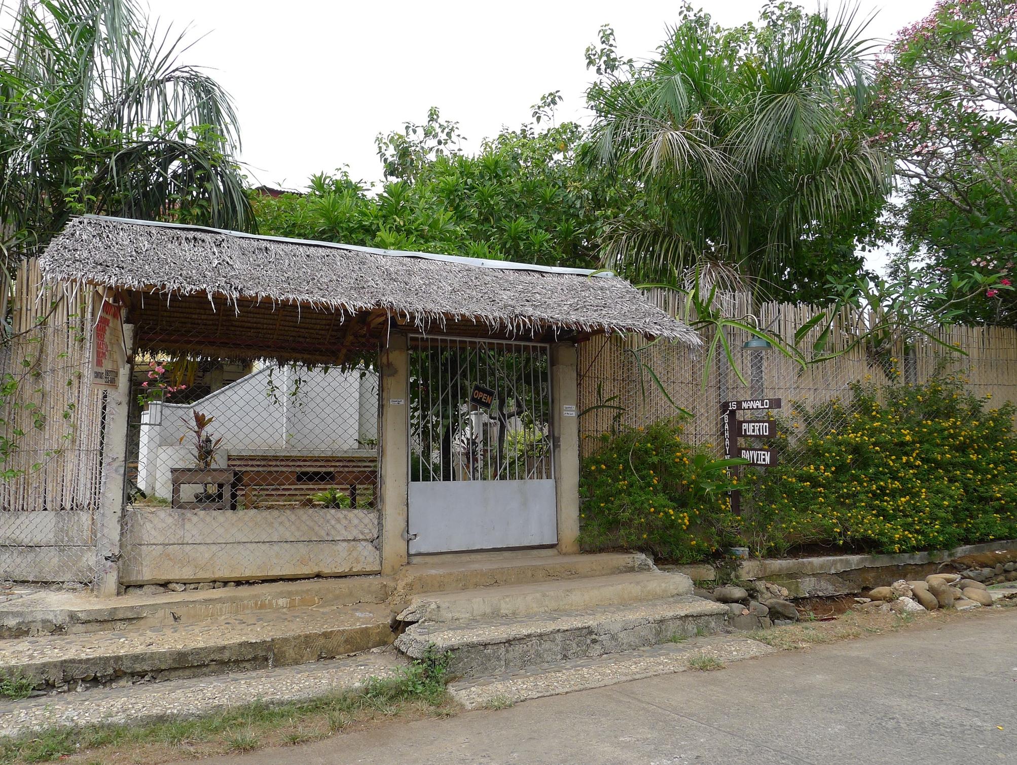 Puerto Bayview Inn - Hostel