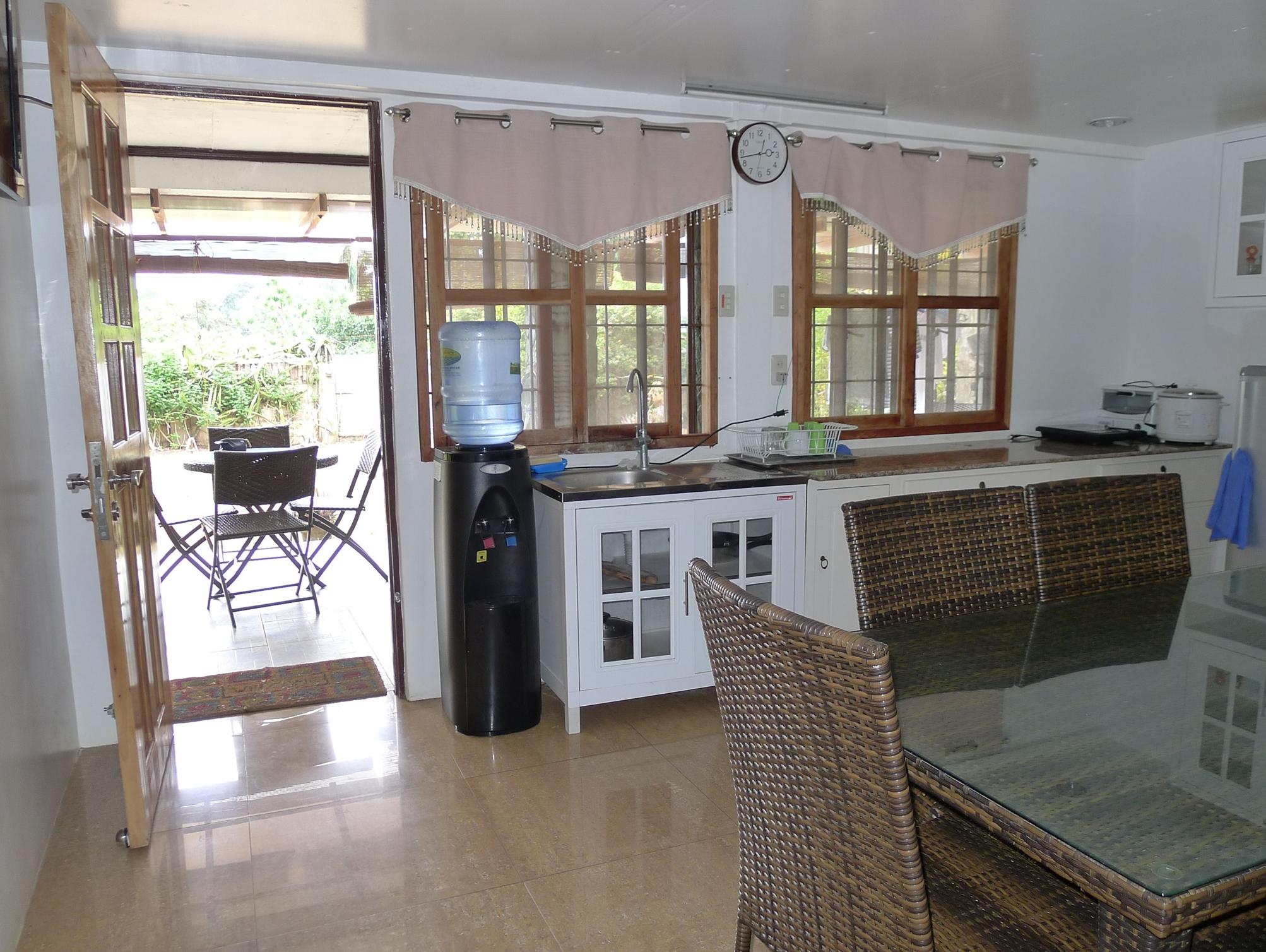Puerto Bayview Inn - Hostel
