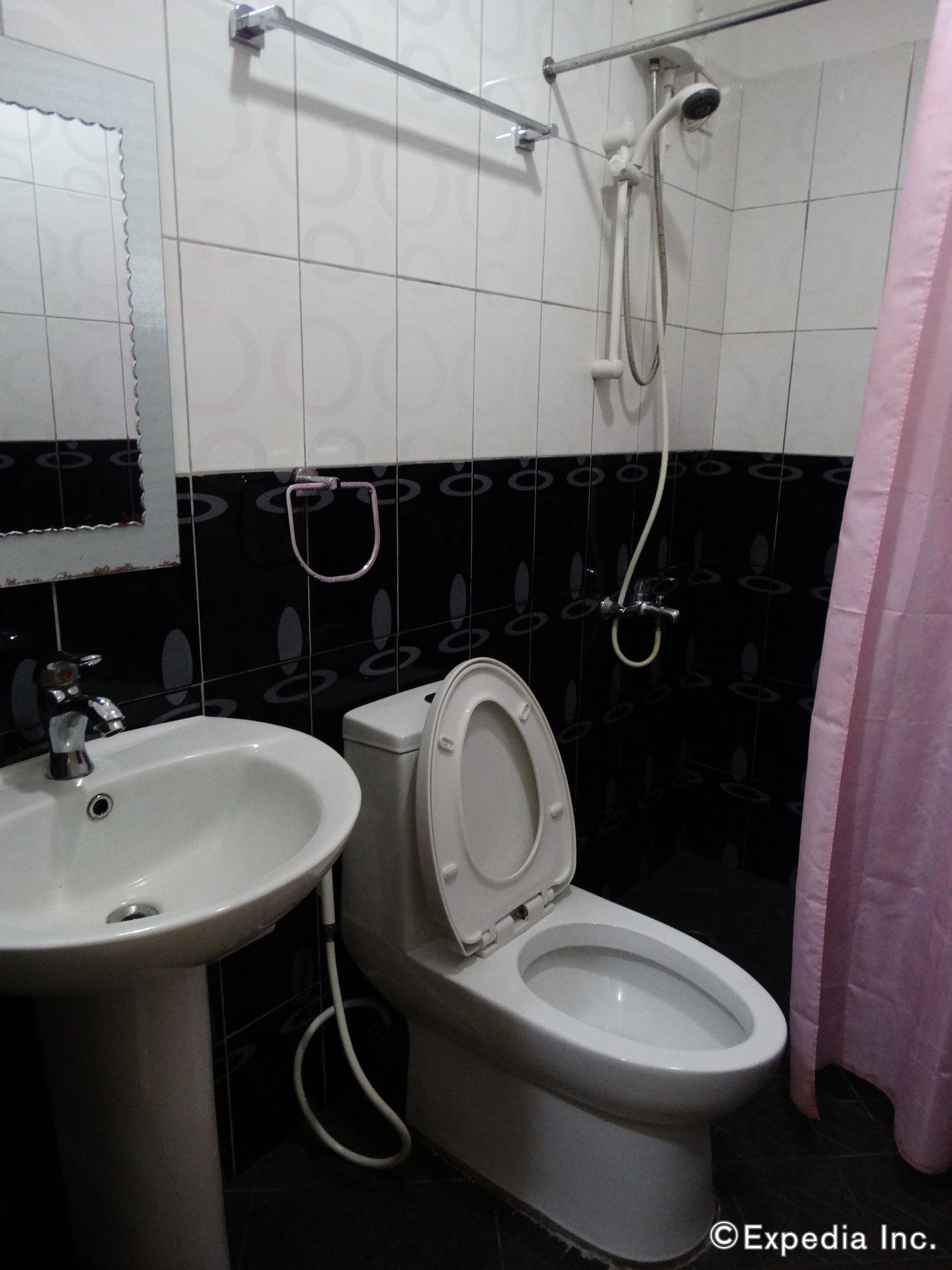 Rodolfo Royale Hotel