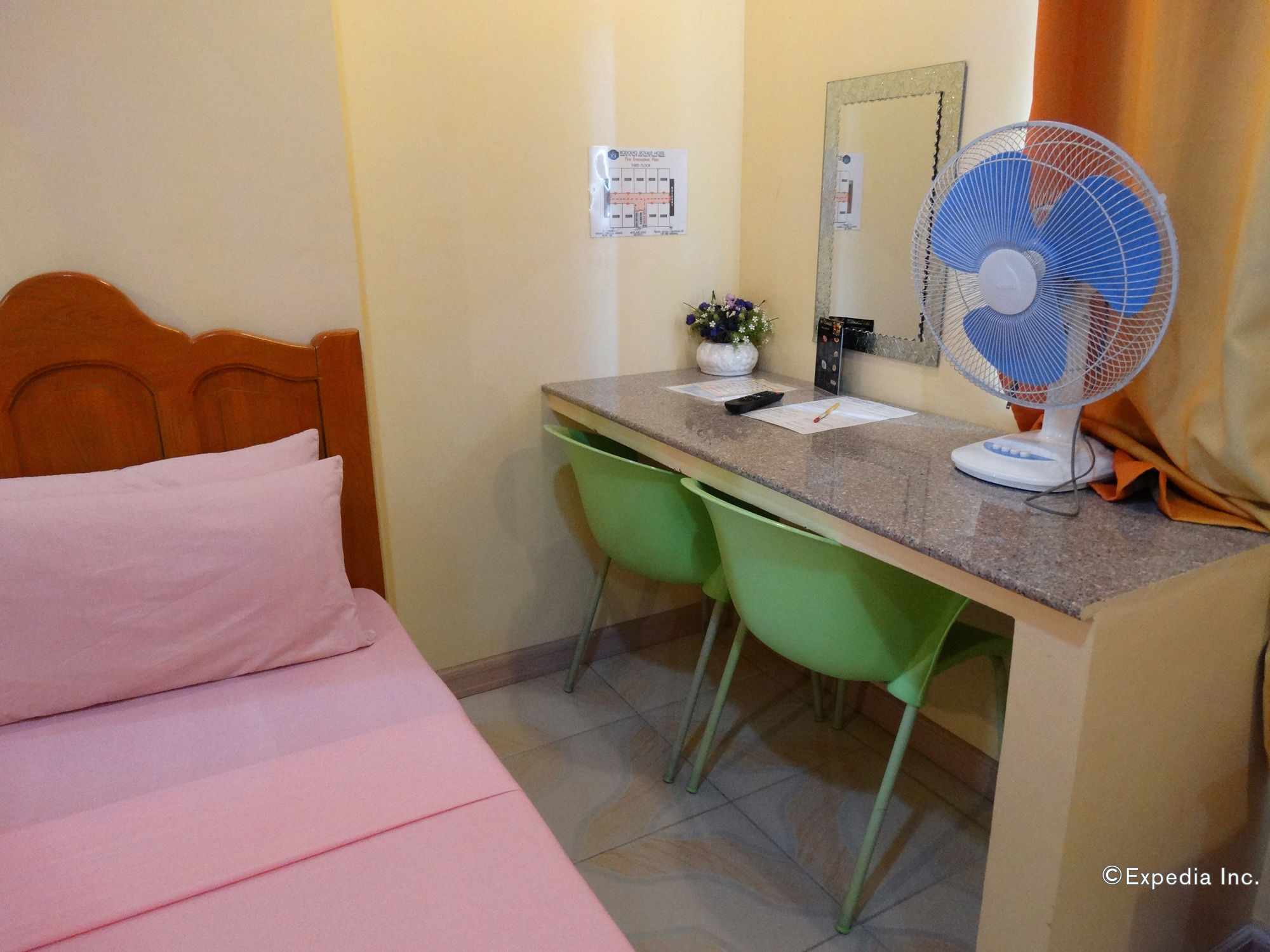 Rodolfo Royale Hotel